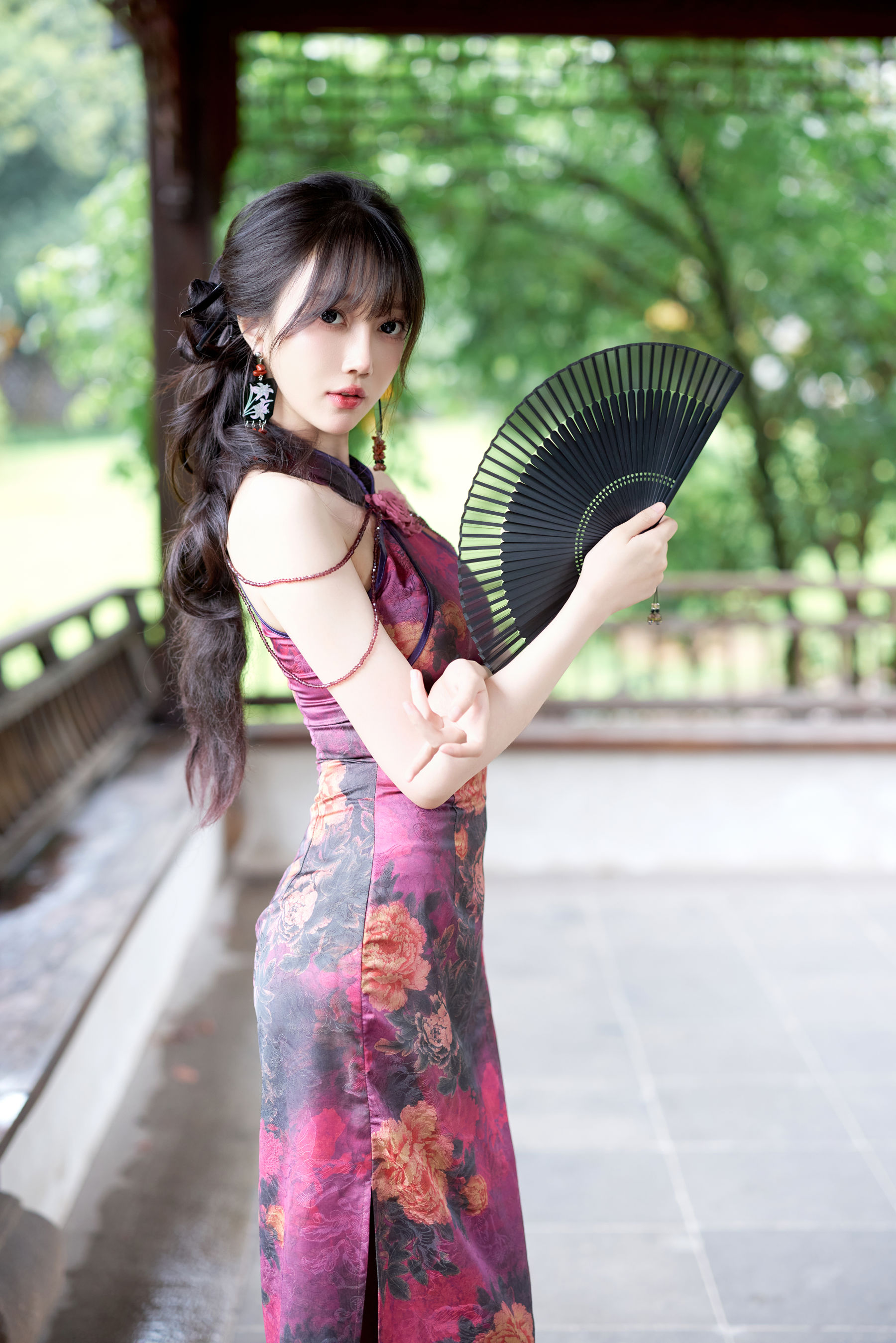 玥儿玥 - 紫色旗袍/(63P)