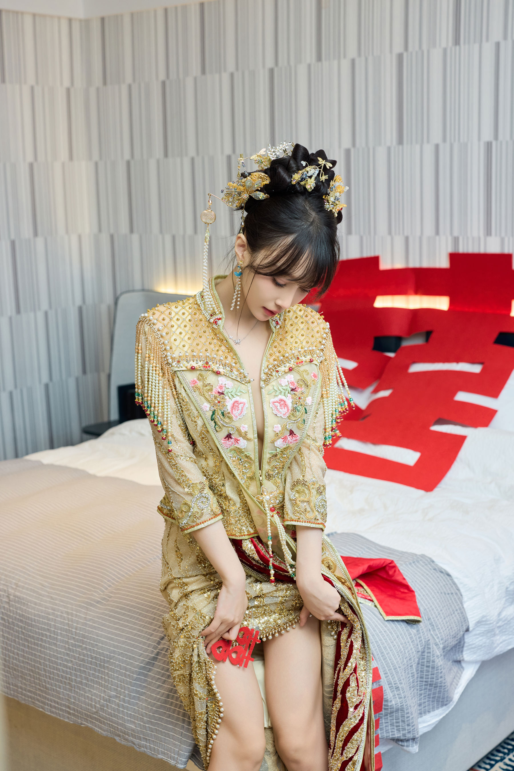 玥儿玥 - 性感秀禾/(84P)