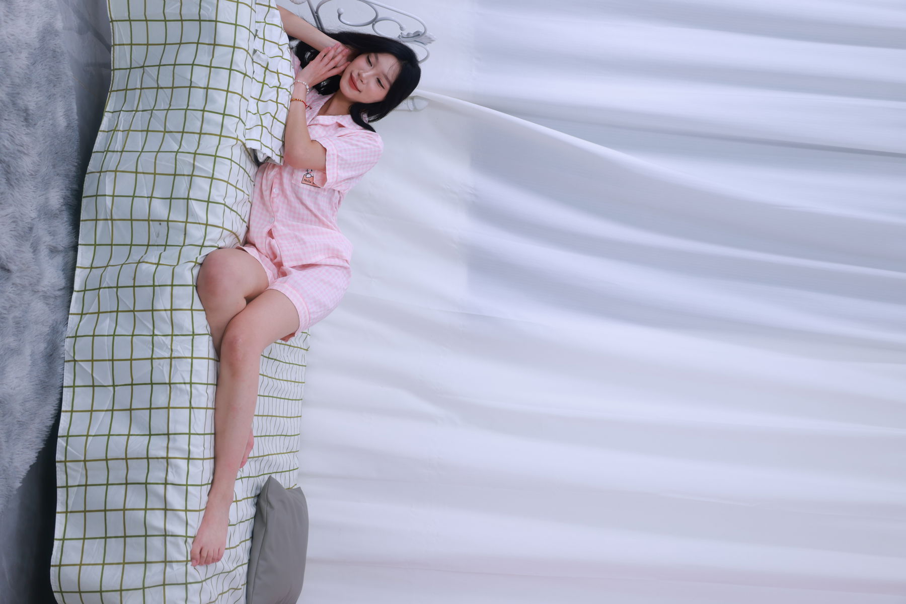 知足小岛 NO.135 初初 - 理想女友/(304P)
