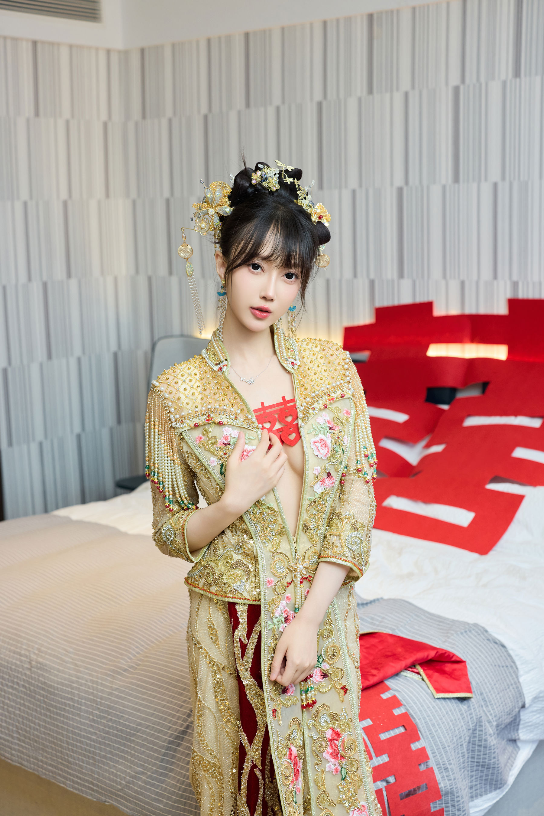 玥儿玥 - 性感秀禾/(84P)