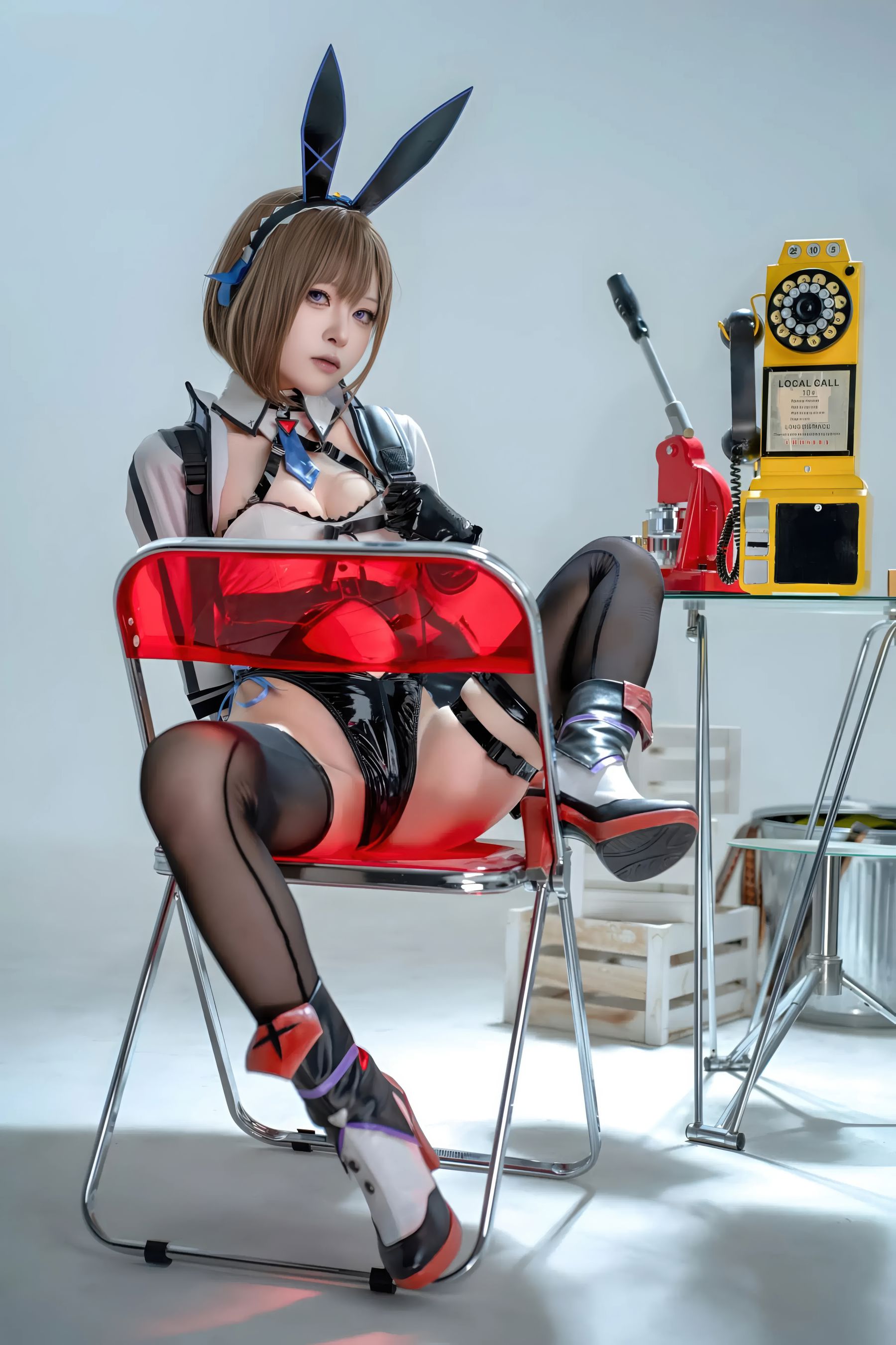 矢量鱼 - 外卖兔女郎 小葵/(40P)