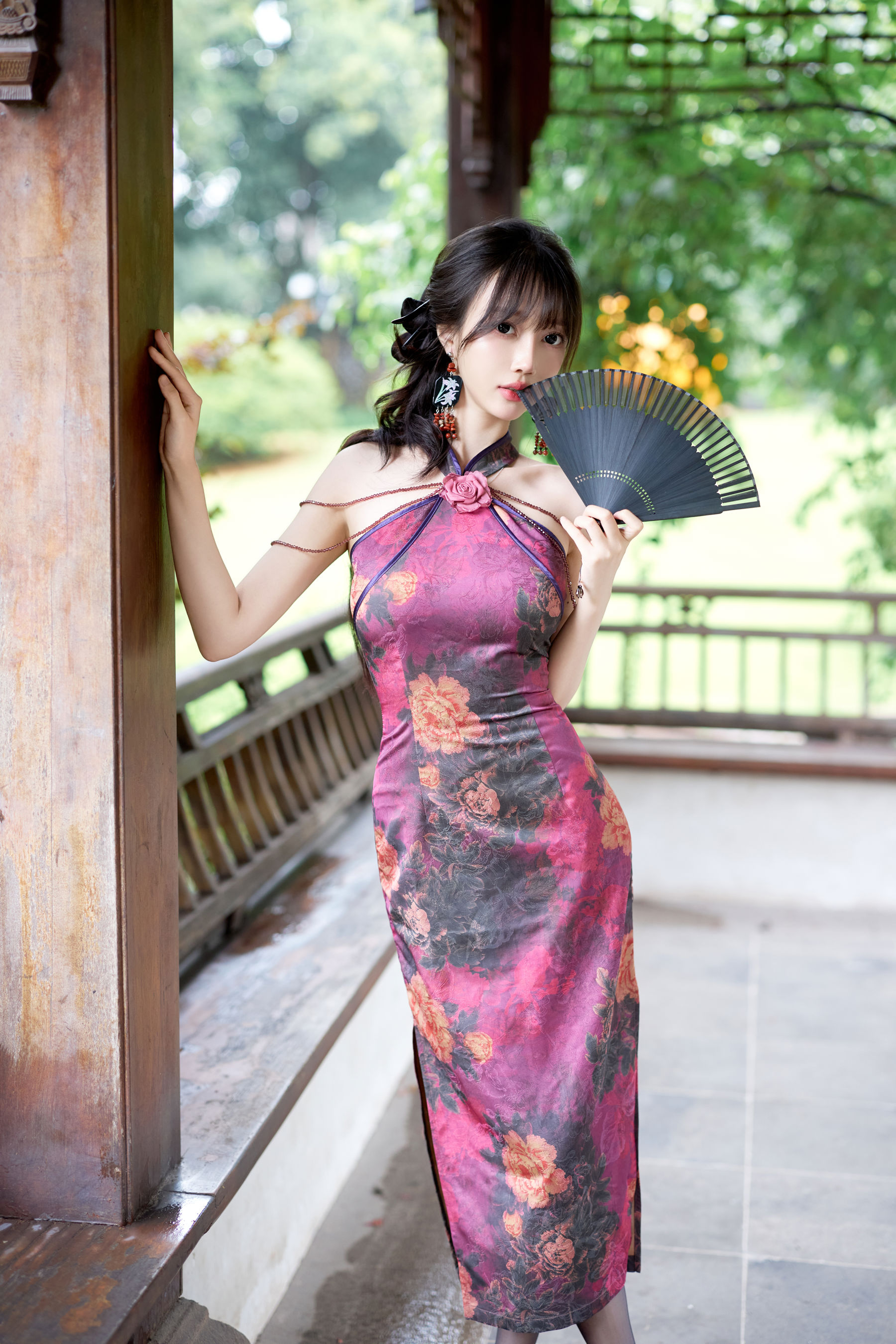玥儿玥 - 紫色旗袍/(63P)