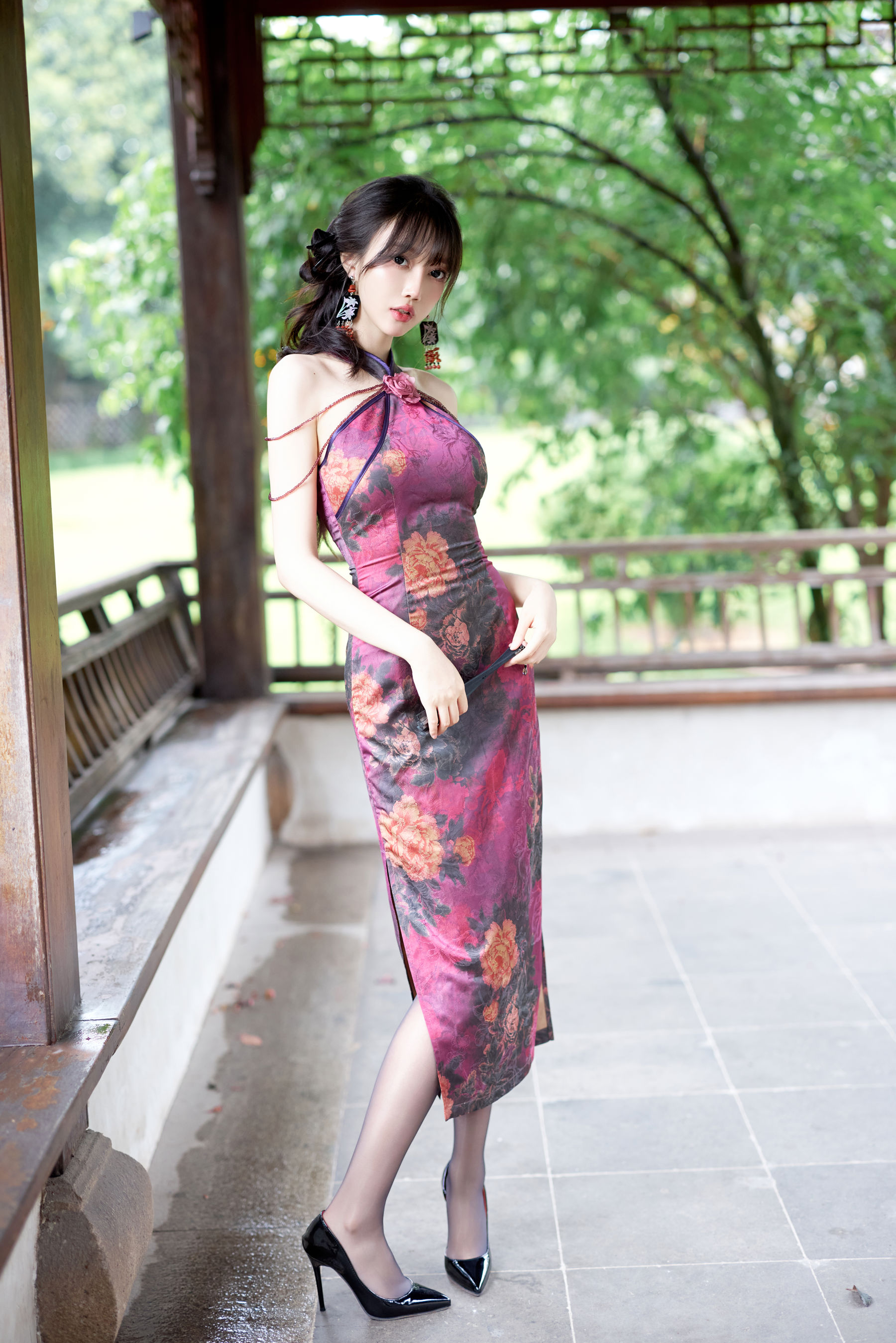 玥儿玥 - 紫色旗袍/(63P)