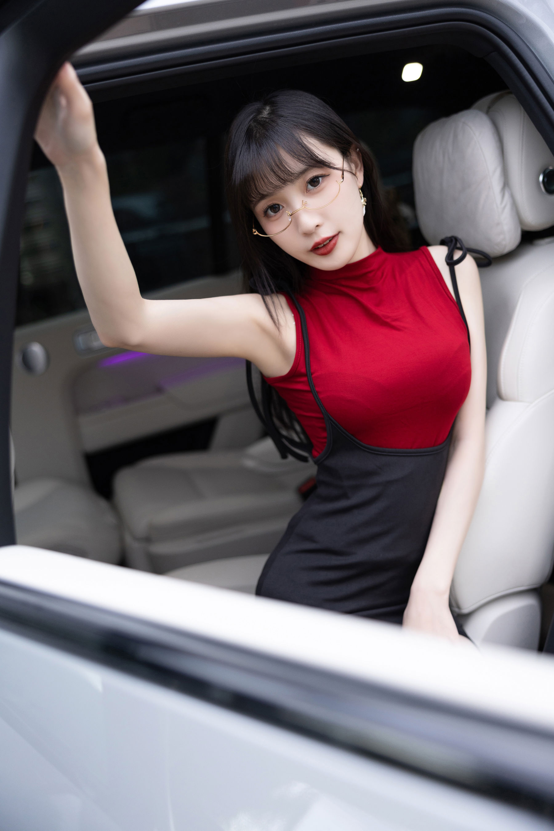 林星阑 - 红衣黑丝/(85P)