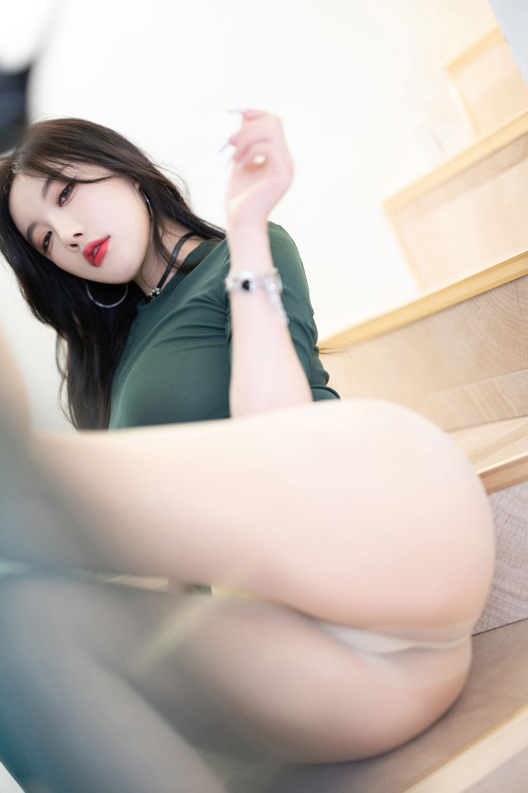 杨晨晨 - 高跟肉丝无内/(110P)