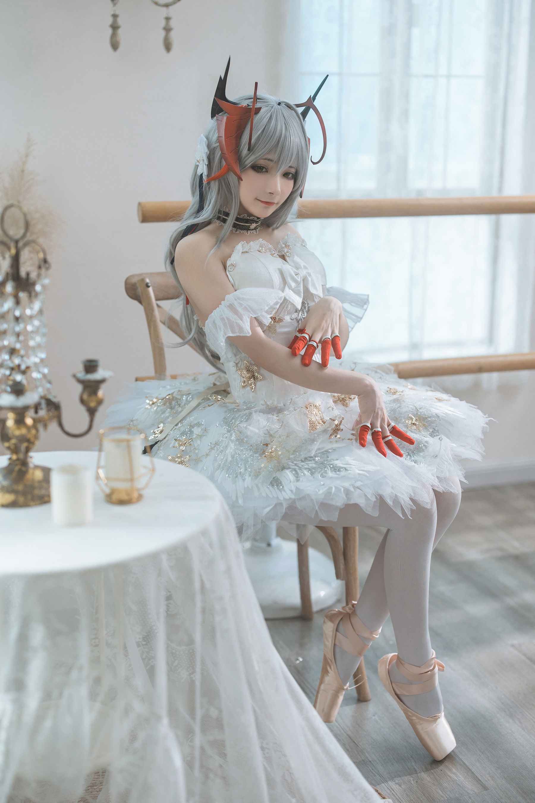 是三不是世w - 明日方舟 W 芭蕾/(27P)