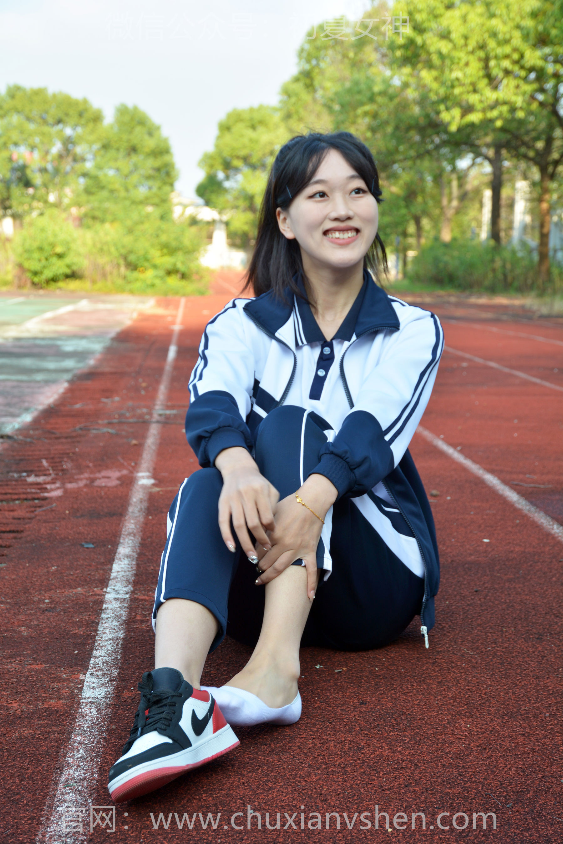 初夏女神 No.303 大头 记忆之门/(100P)