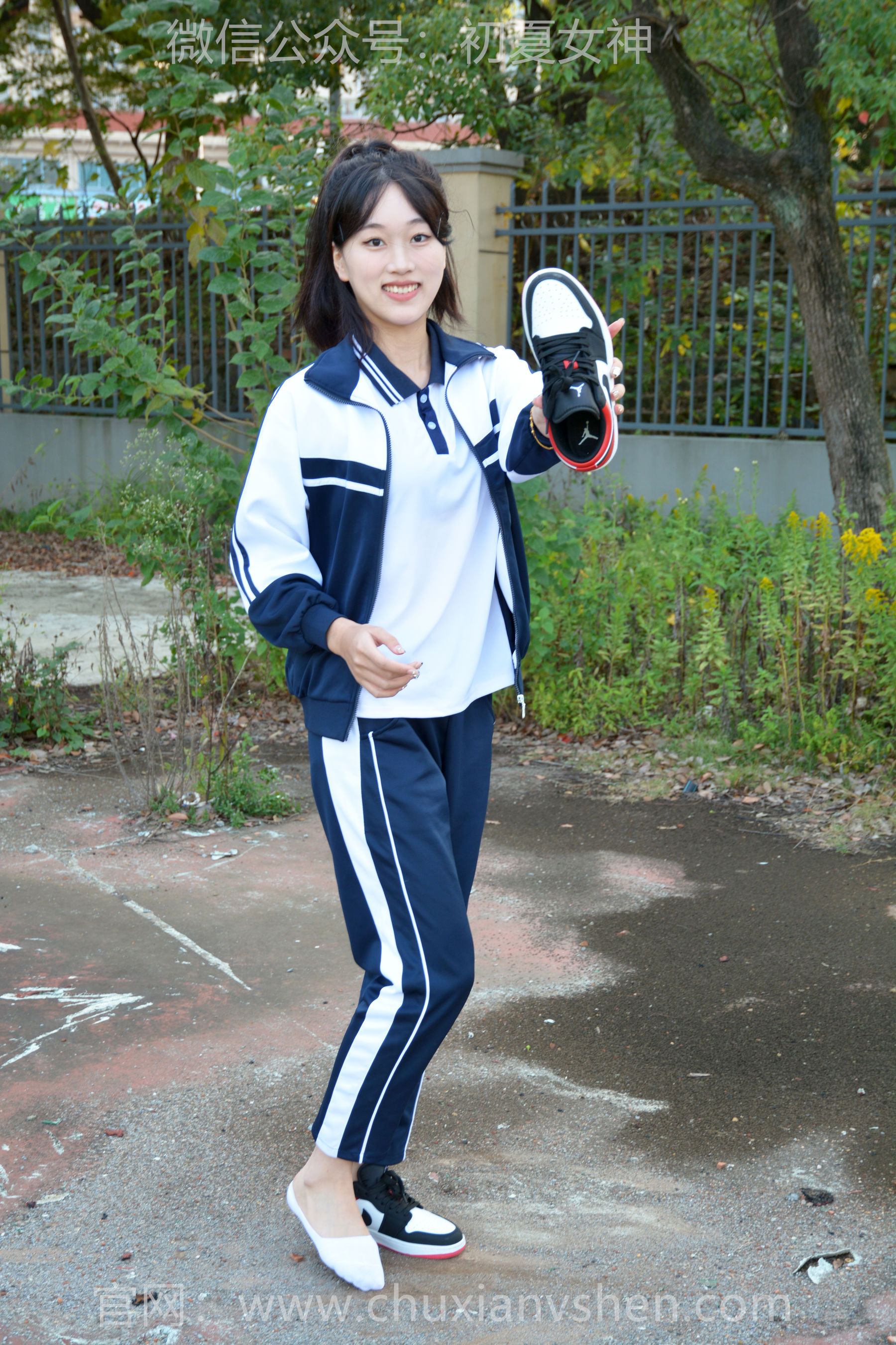 初夏女神 No.303 大头 记忆之门/(100P)