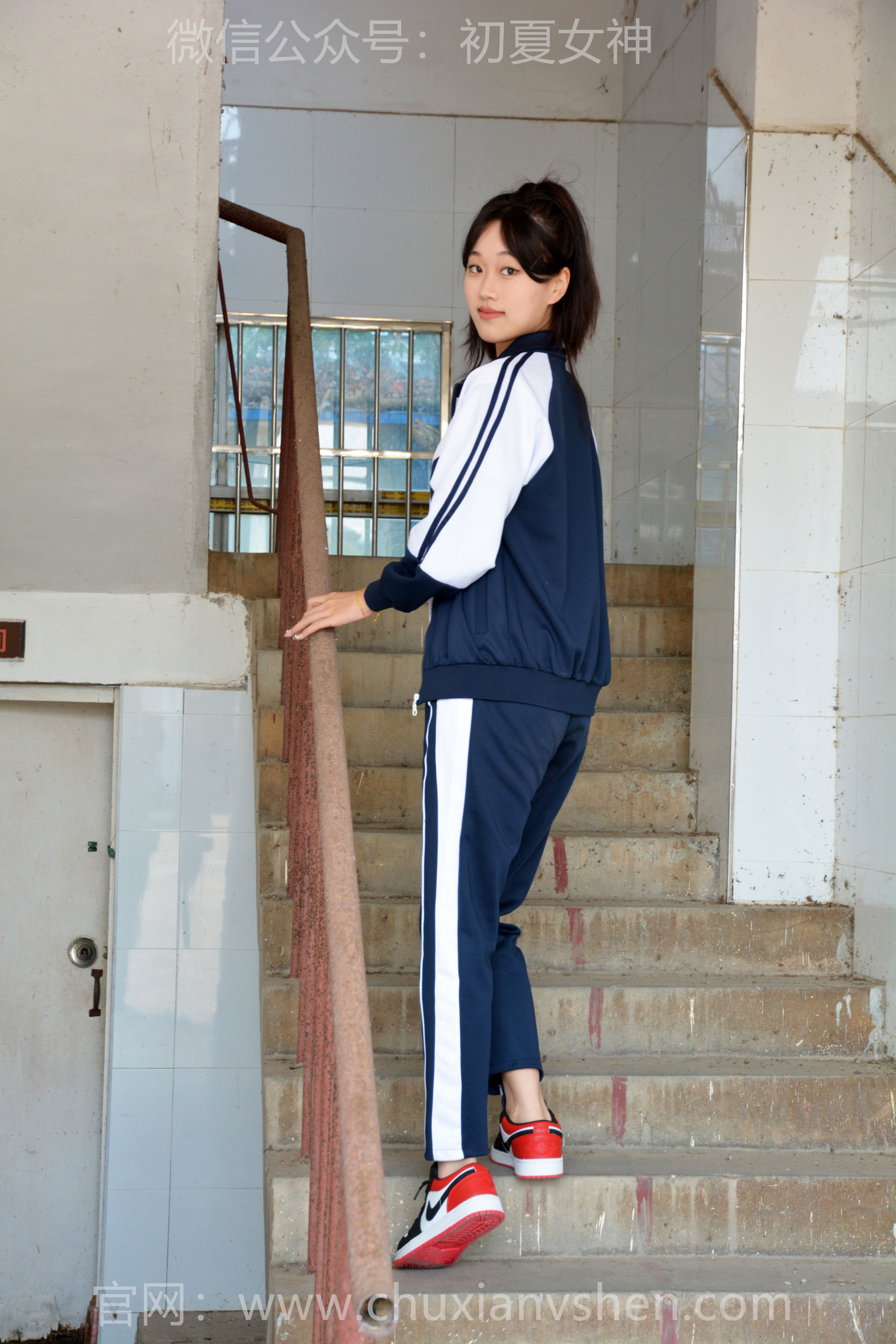 初夏女神 No.303 大头 记忆之门/(100P)