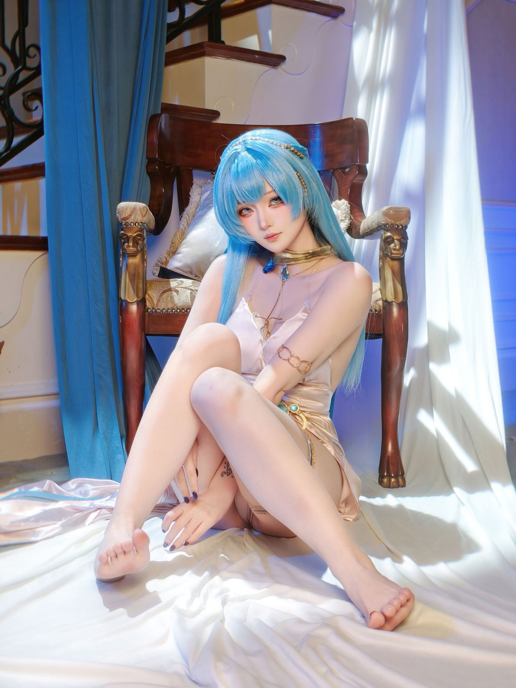 屿鱼 - 胜利女神 妮姬 海伦 礼服/(60P)