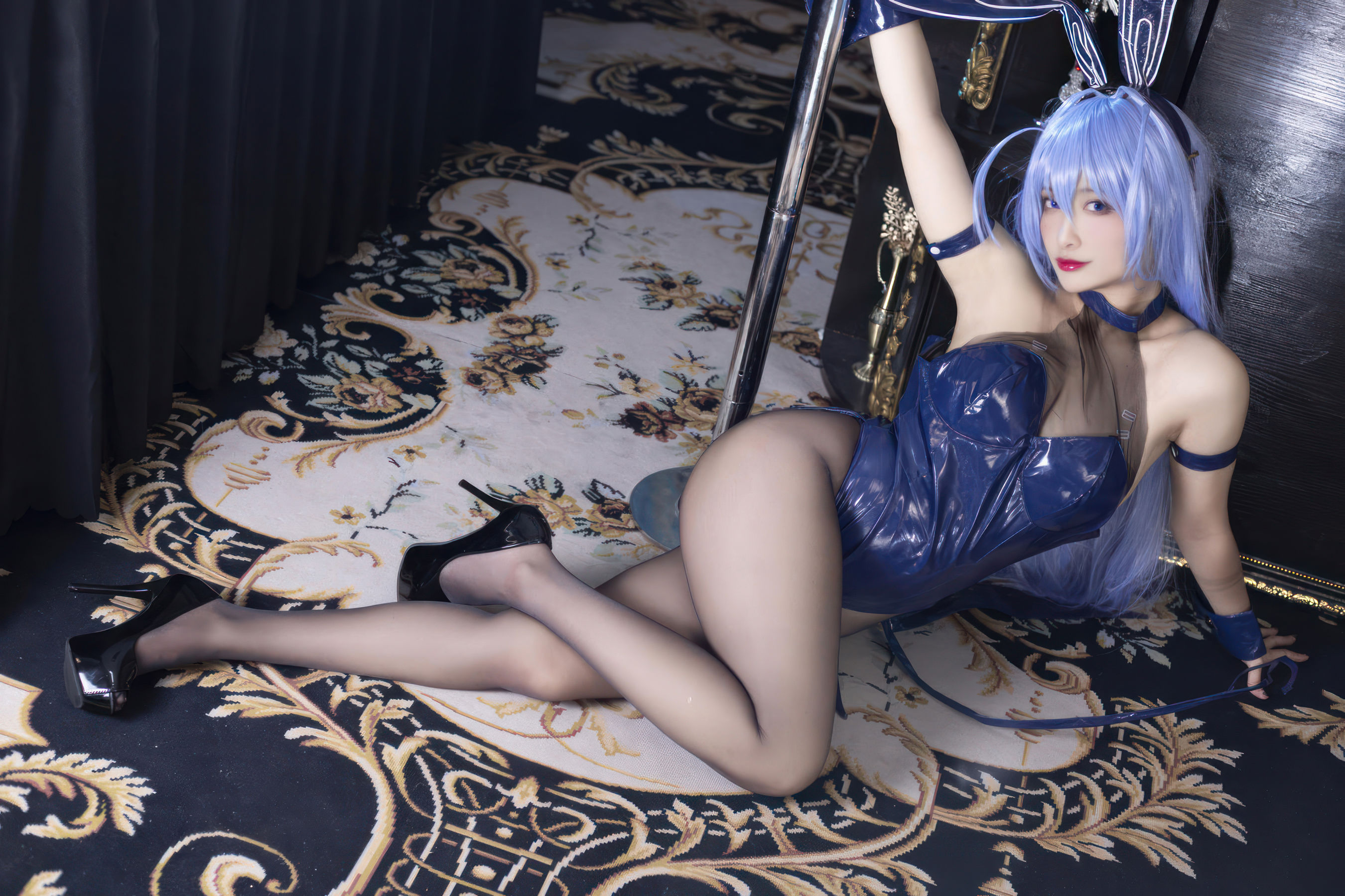 动漫博主 洛璃LoLiSAMA - 碧蓝航线 花园兔女郎/(52P)