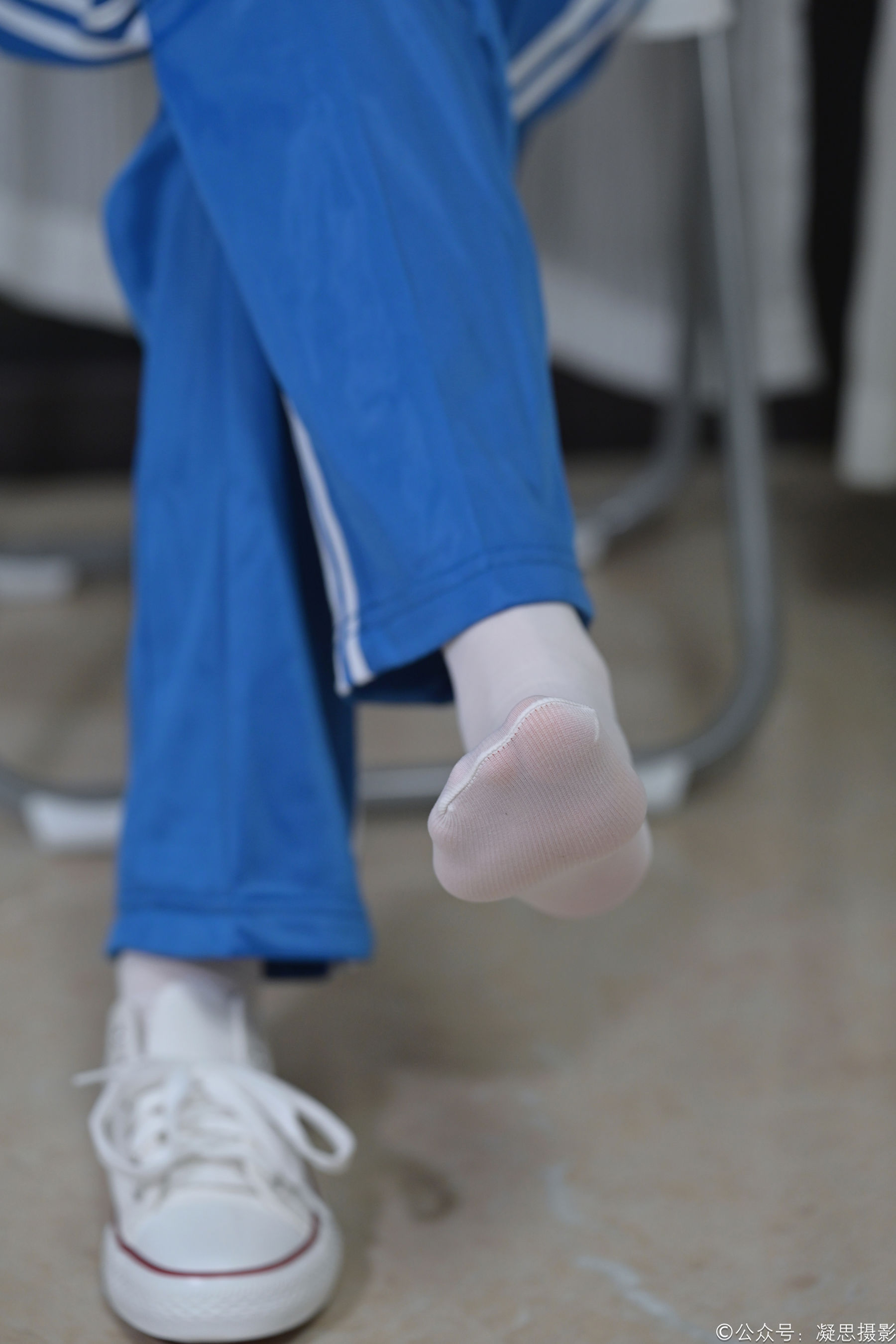 凝思摄影 No.056 小慧 - 校服、短白袜、帆布鞋/(150P)