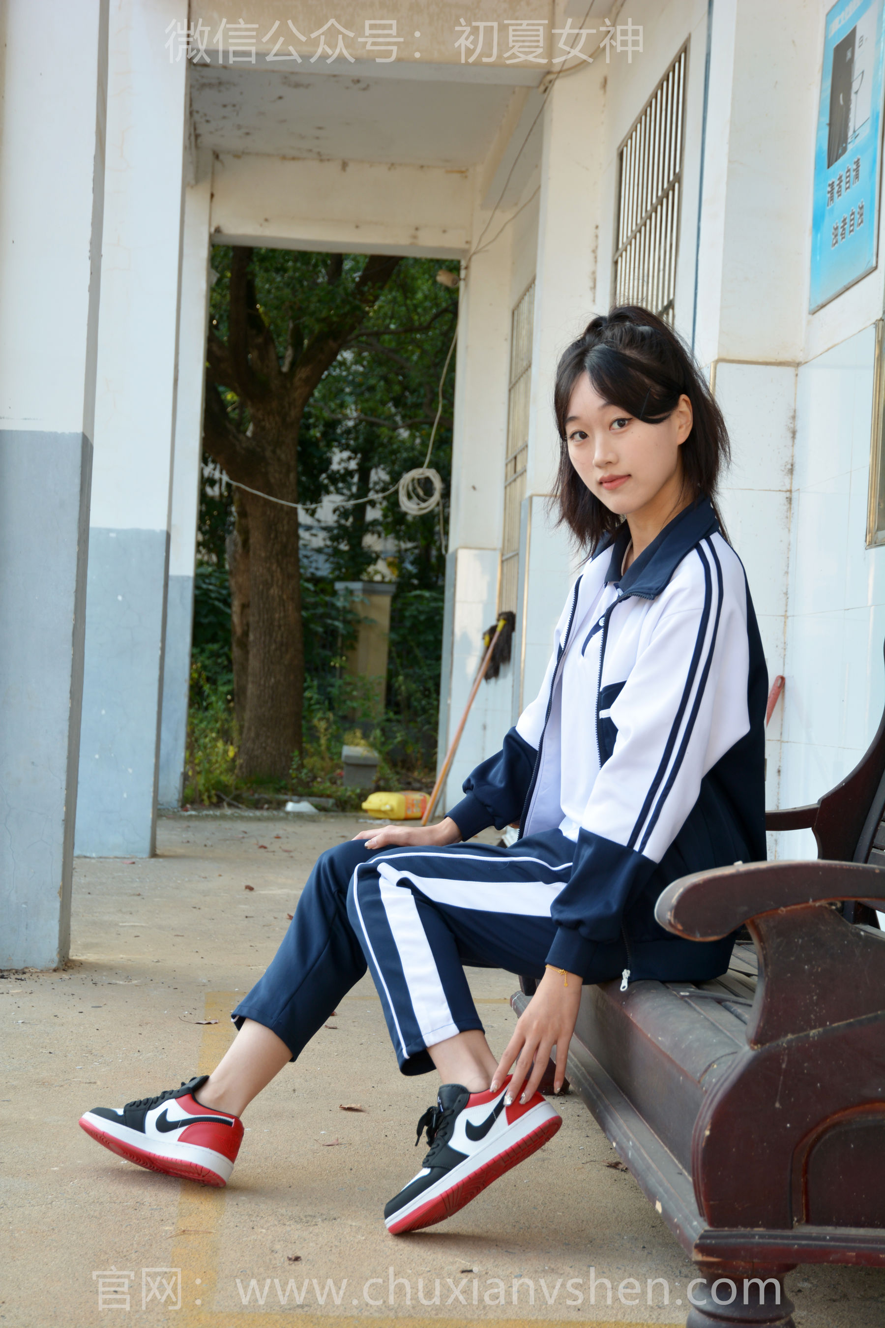 初夏女神 No.303 大头 记忆之门/(100P)