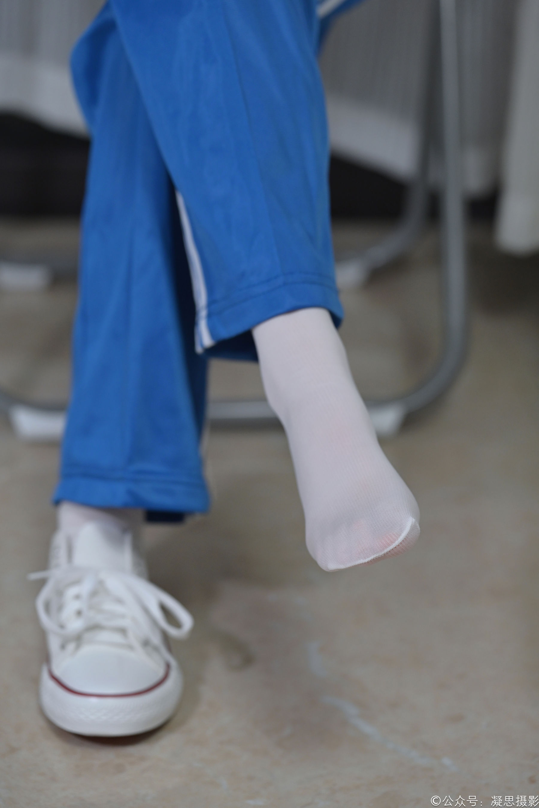 凝思摄影 No.056 小慧 - 校服、短白袜、帆布鞋/(150P)