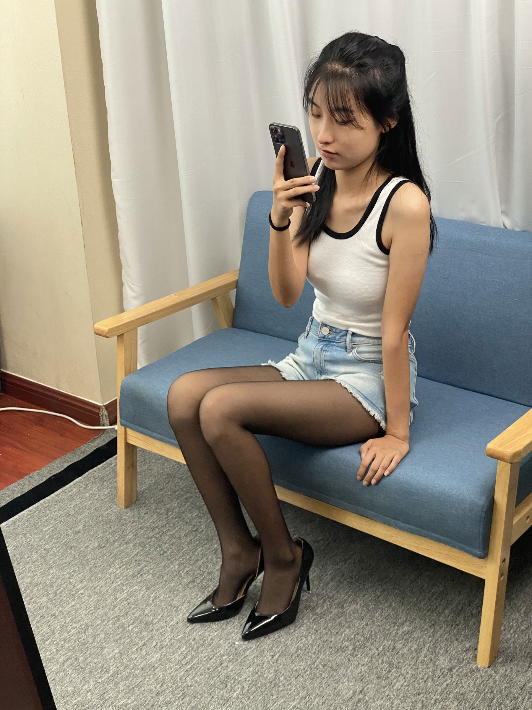 三禾摄影 No.057 黑丝 高跟 牛仔短裤/(138P)