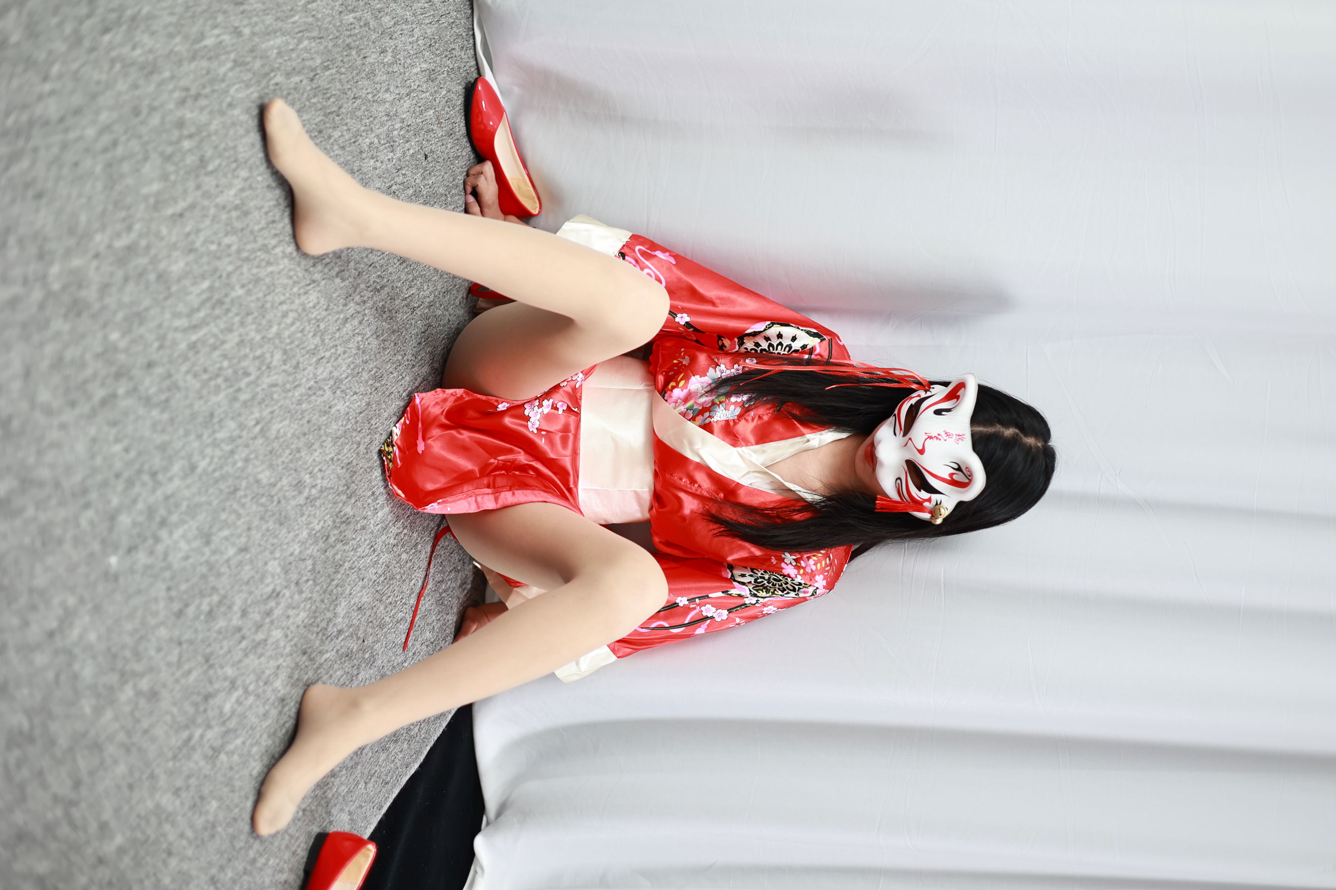 三禾摄影 No.052 和服 黑丝 肉丝 平底鞋/(226P)