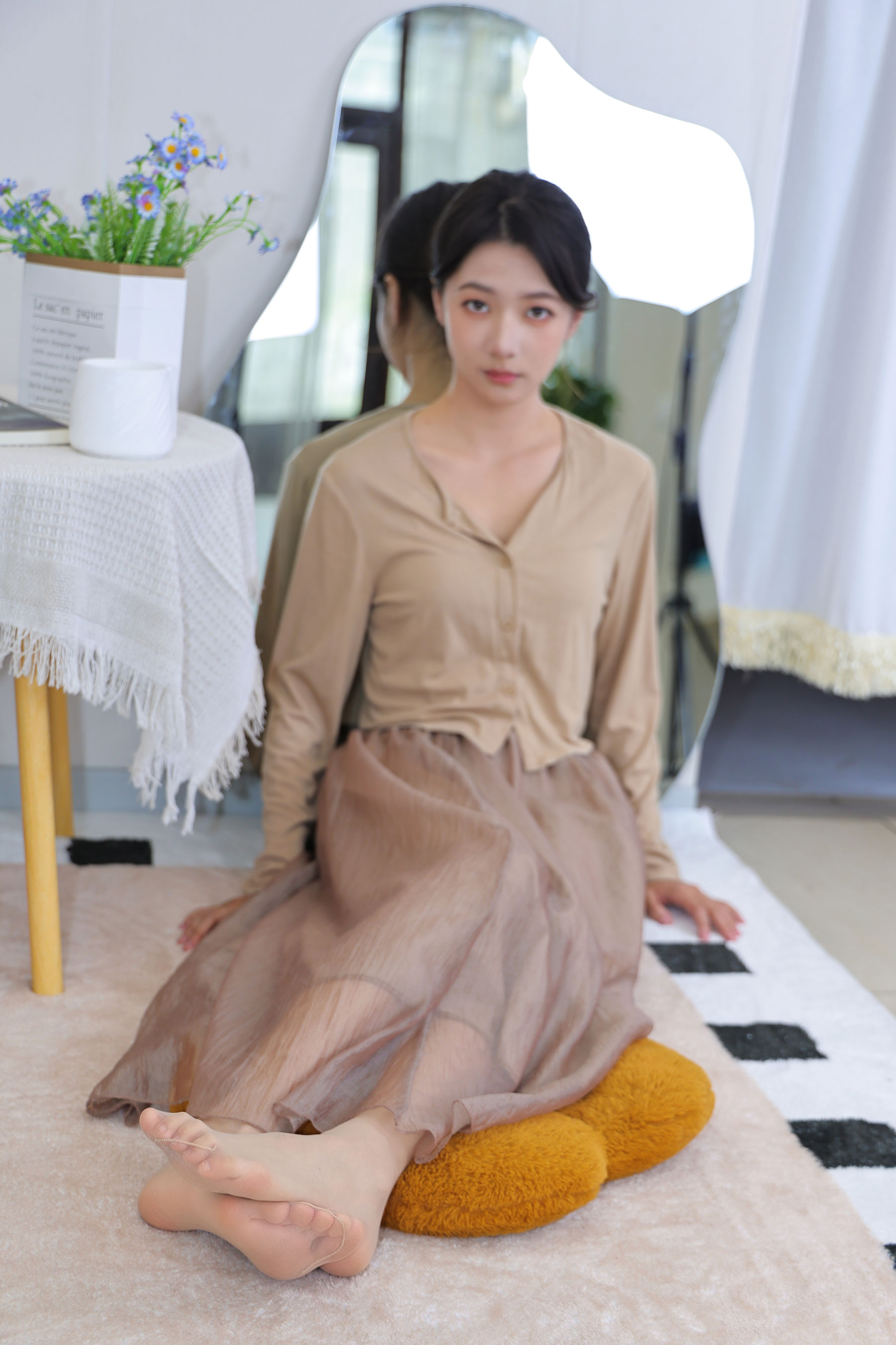 [绮梦摄影] 2025.10.02 No.405 淇淇 珍藏无修无水印版/(300P)