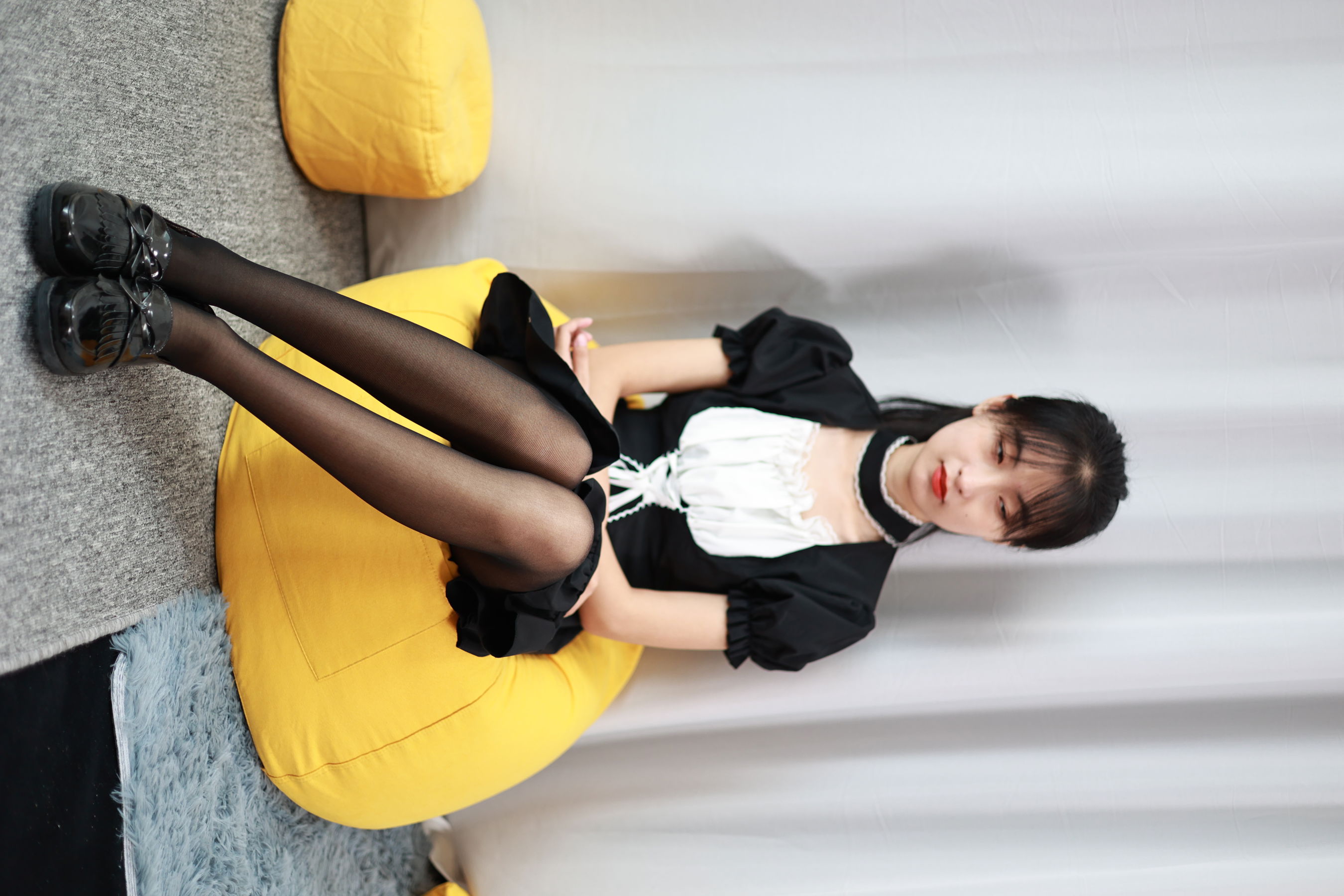 三禾摄影 No.053 女仆装 黑丝 小皮鞋/(177P)