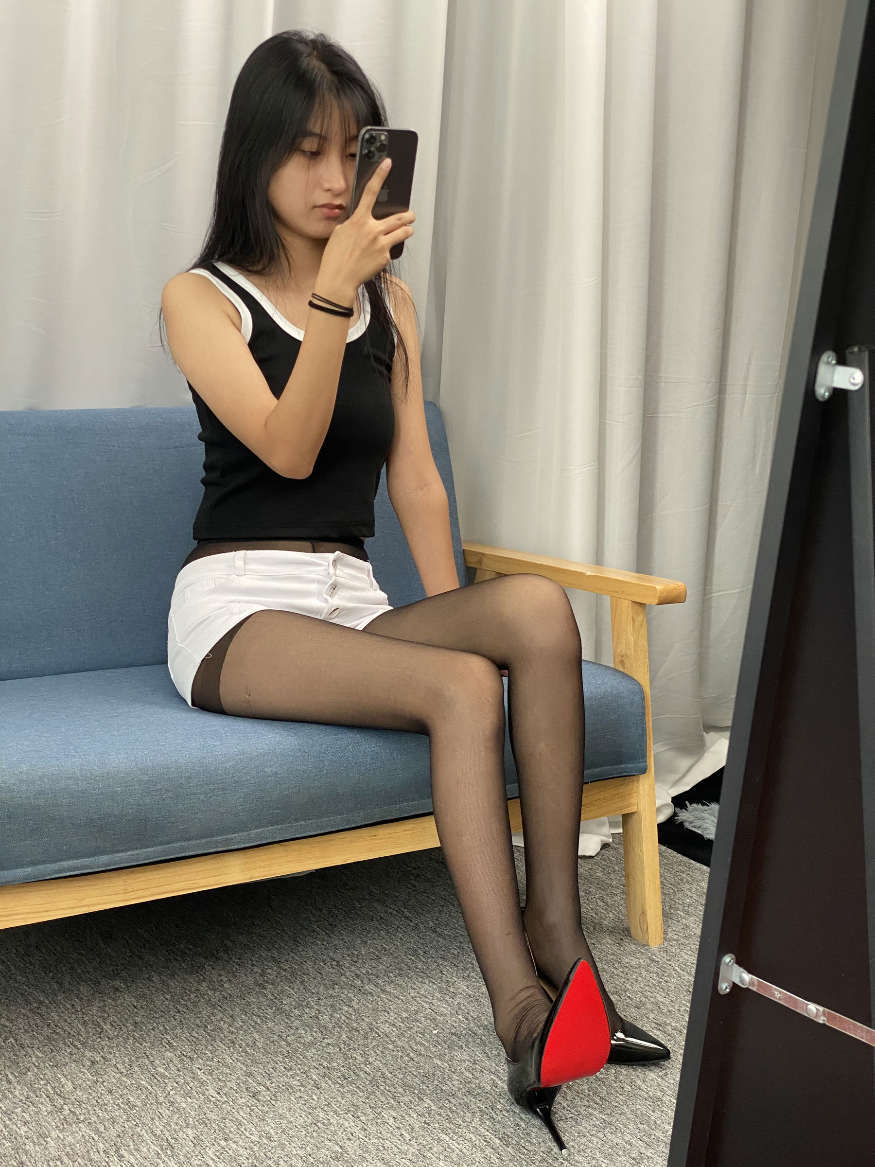 三禾摄影 No.057 黑丝 高跟 牛仔短裤/(138P)