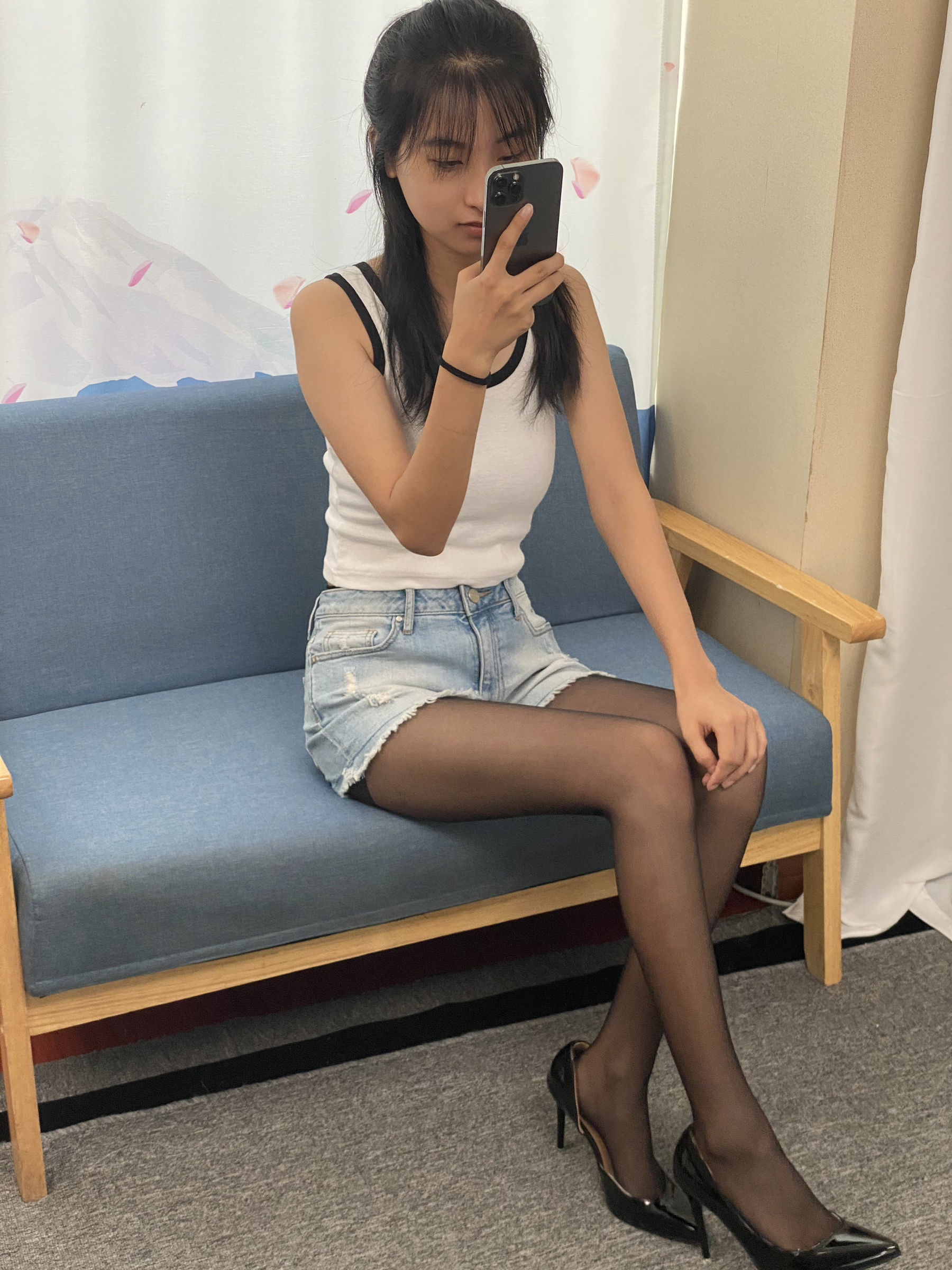 三禾摄影 No.057 黑丝 高跟 牛仔短裤/(138P)
