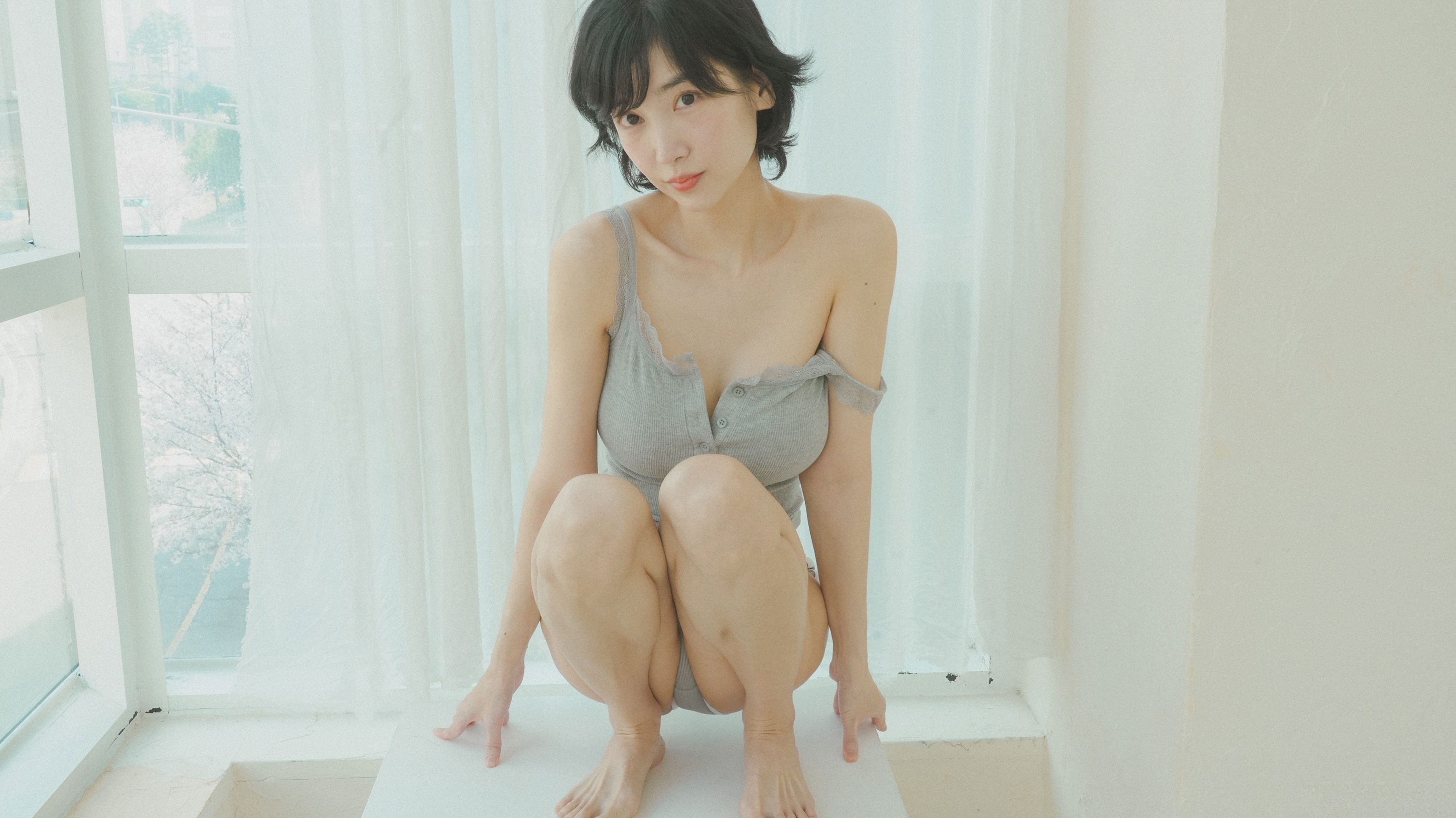 [Patreon] 韩国妹子 Leezy 2025年05月/(108P)