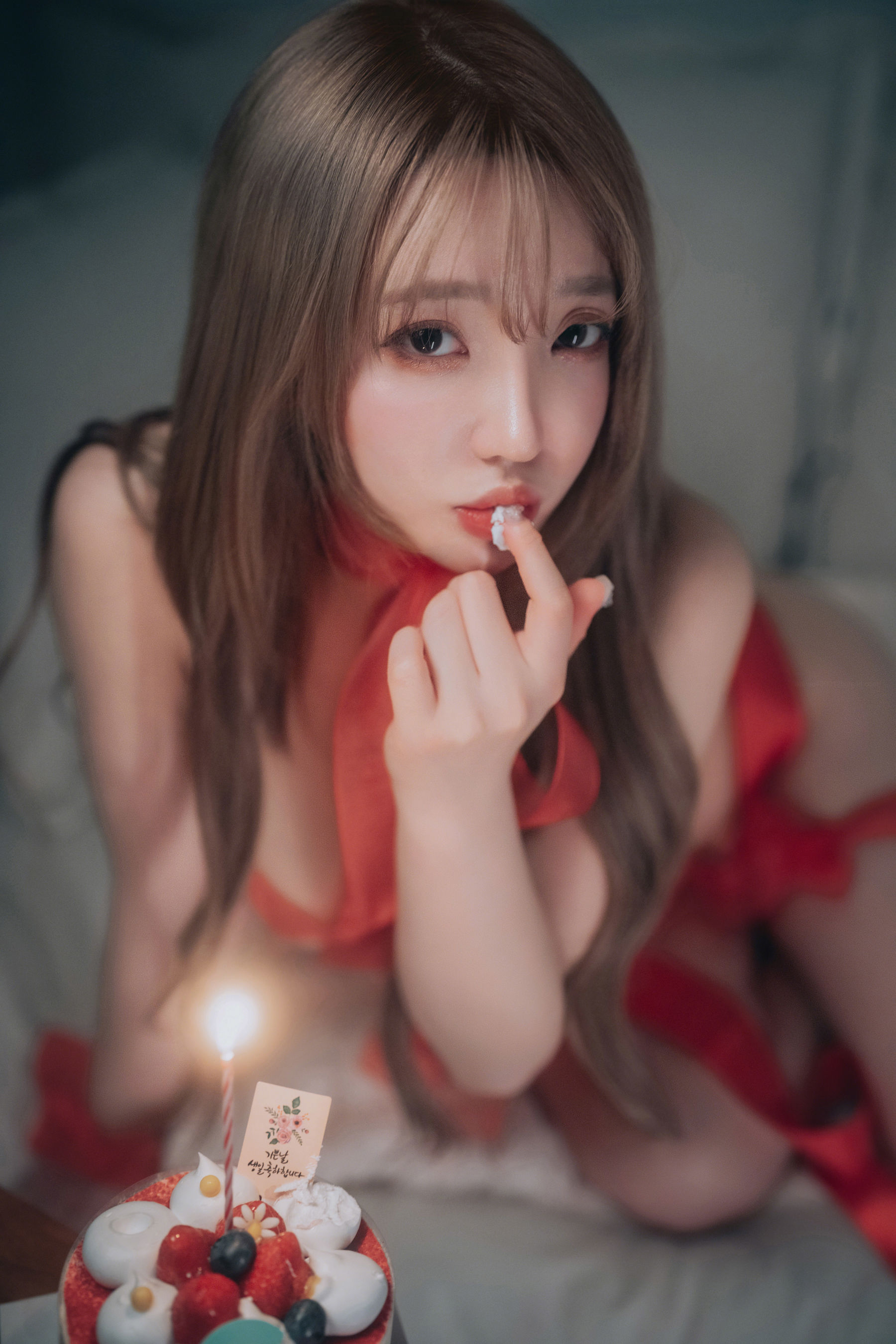 [DJAWA] Son Ye Eun - Happy Solo Birthday/(132P)