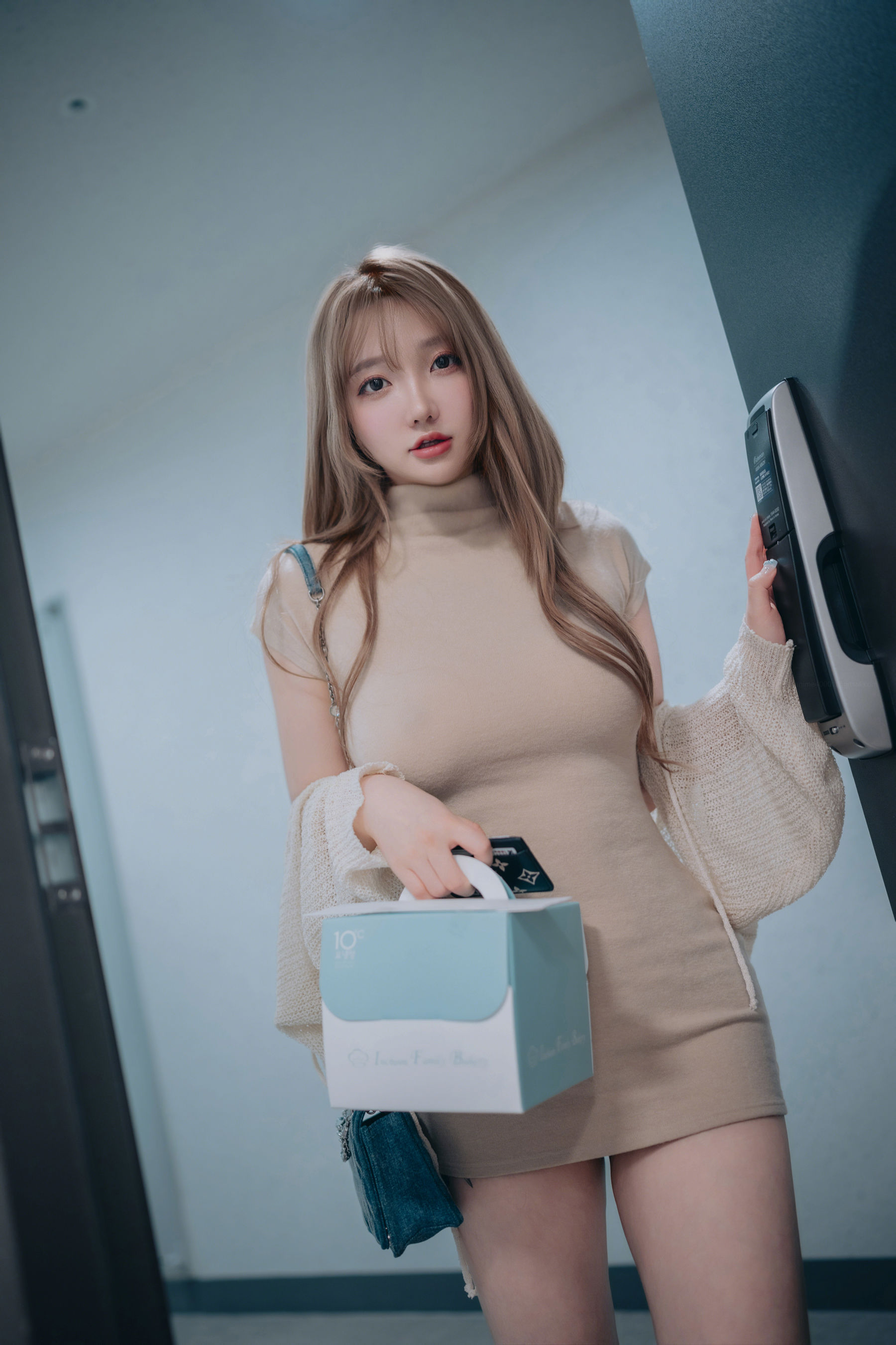[DJAWA] Son Ye Eun - Happy Solo Birthday/(132P)