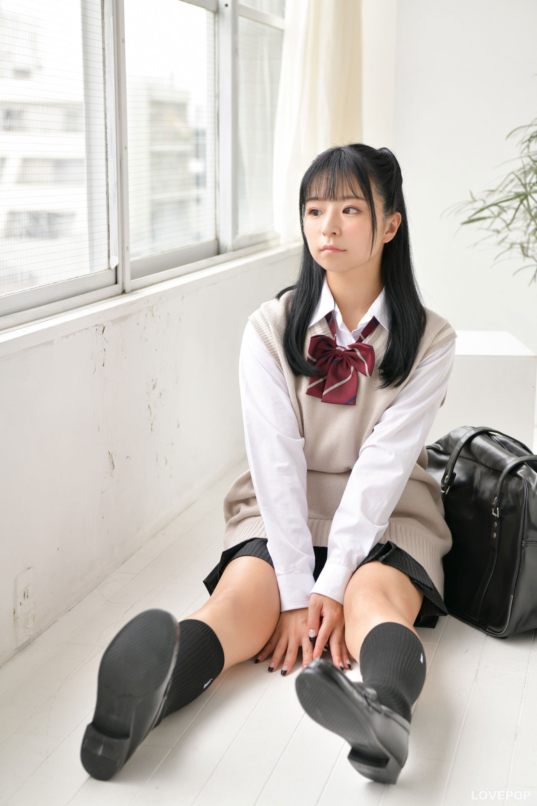 [LOVEPOP] Azumi Uta 茜紬うた Photoset 01/(83P)