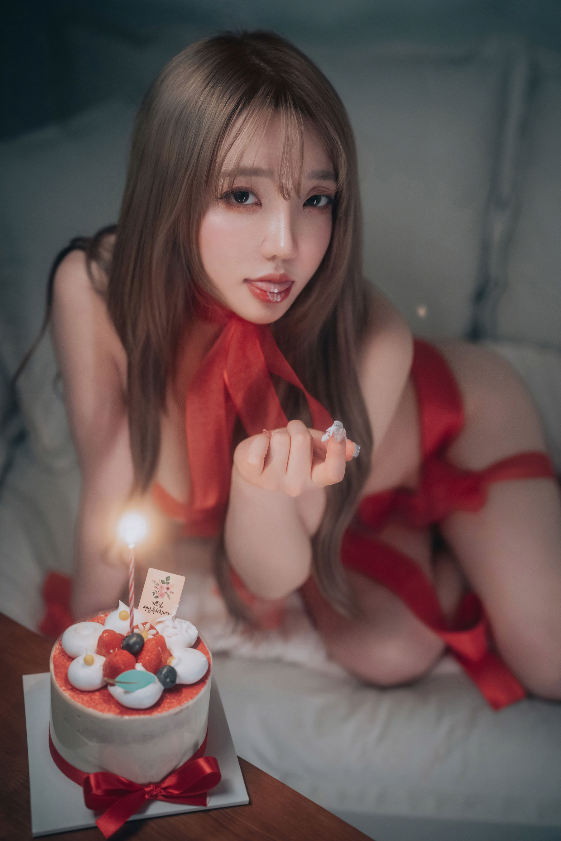 [DJAWA] Son Ye Eun - Happy Solo Birthday/(132P)