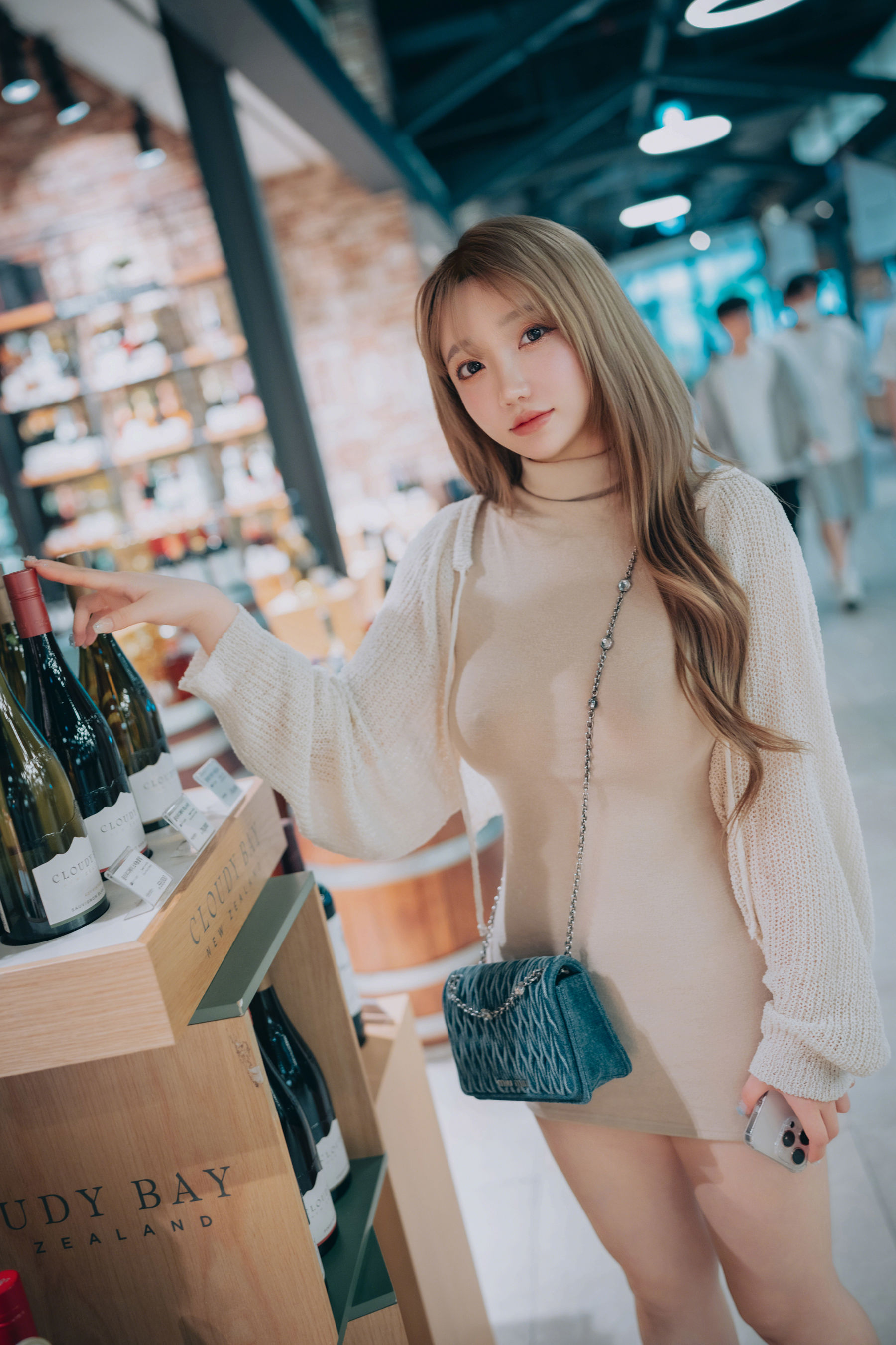 [DJAWA] Son Ye Eun - Happy Solo Birthday/(132P)