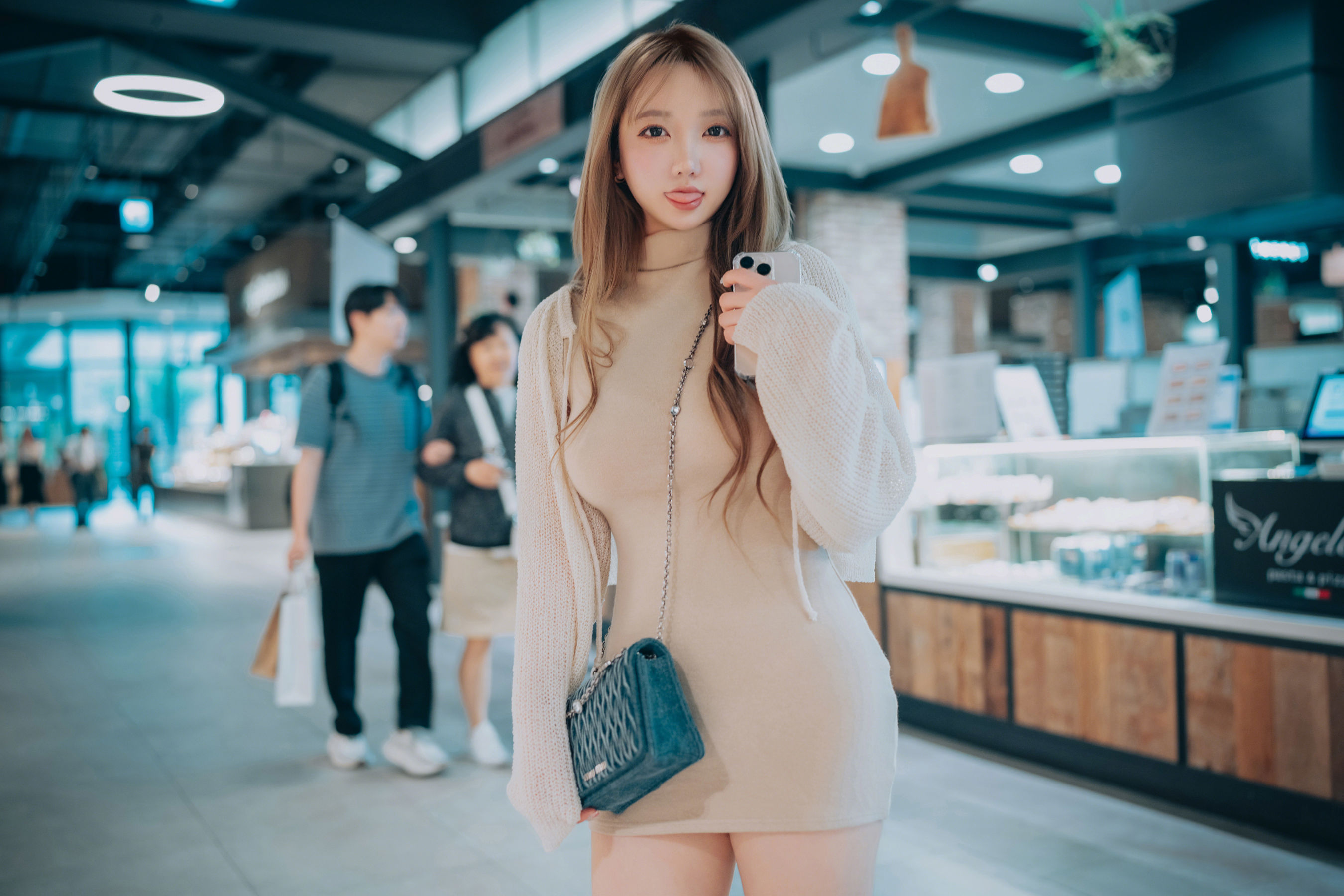 [DJAWA] Son Ye Eun - Happy Solo Birthday/(132P)