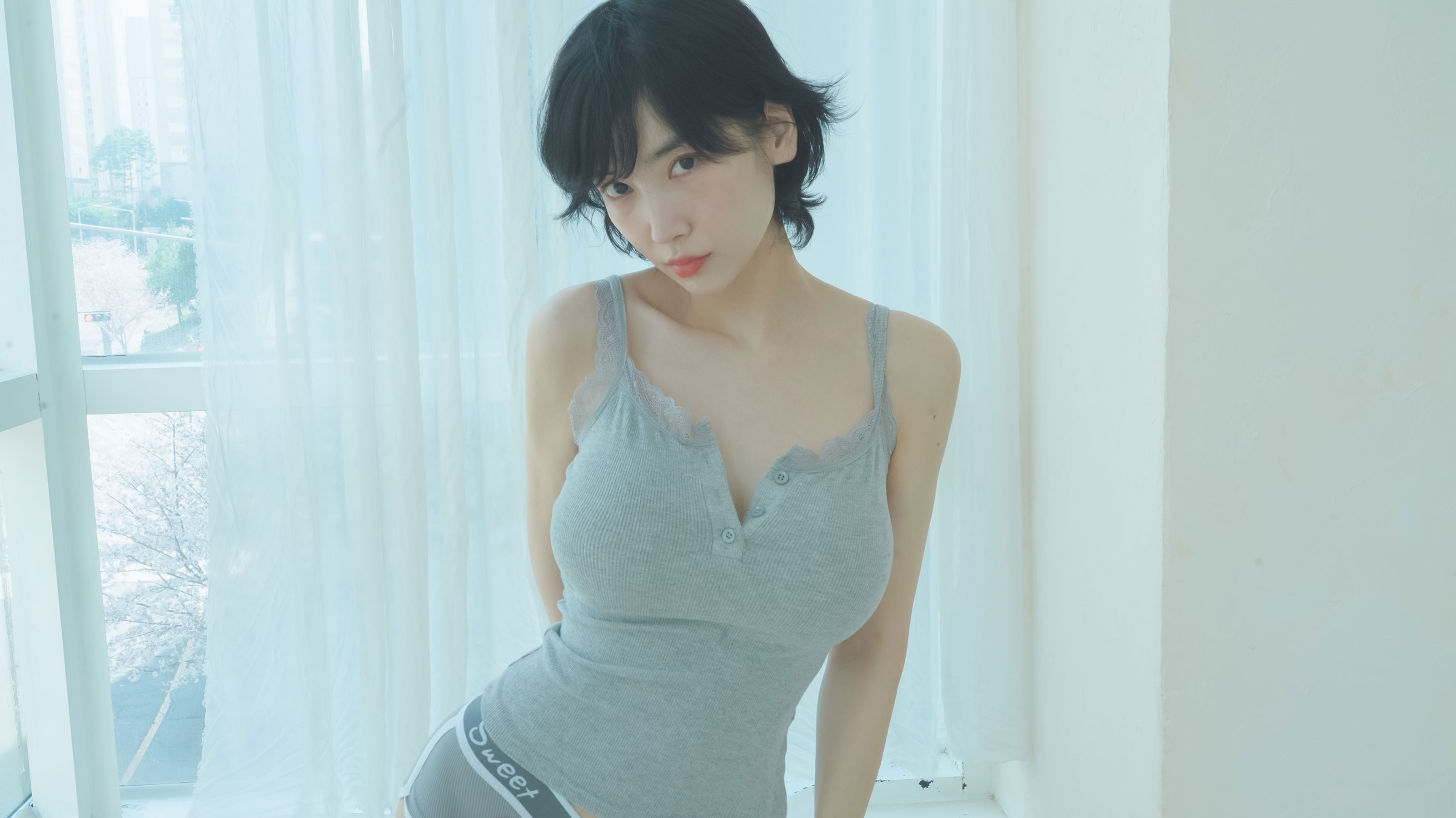 [Patreon] 韩国妹子 Leezy 2025年05月/(108P)