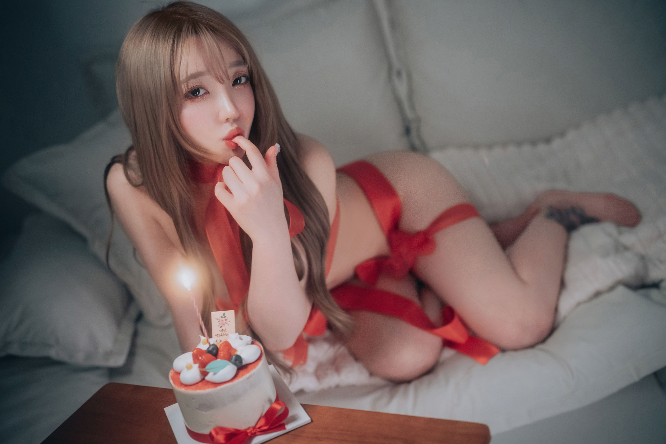 [DJAWA] Son Ye Eun - Happy Solo Birthday/(132P)