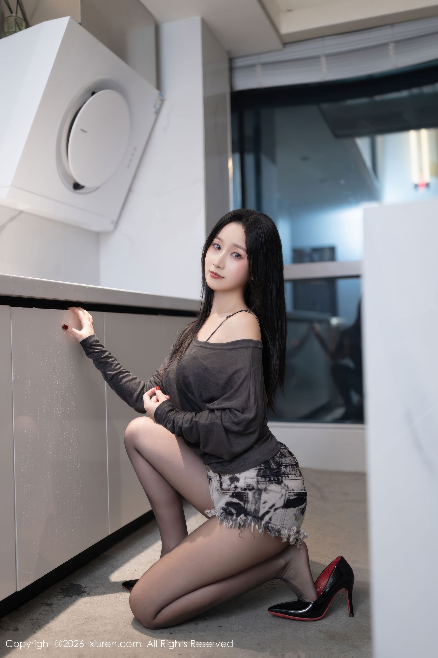 [秀人XiuRen] 2026.01.07 No.11202 杏子Yada/(76P)