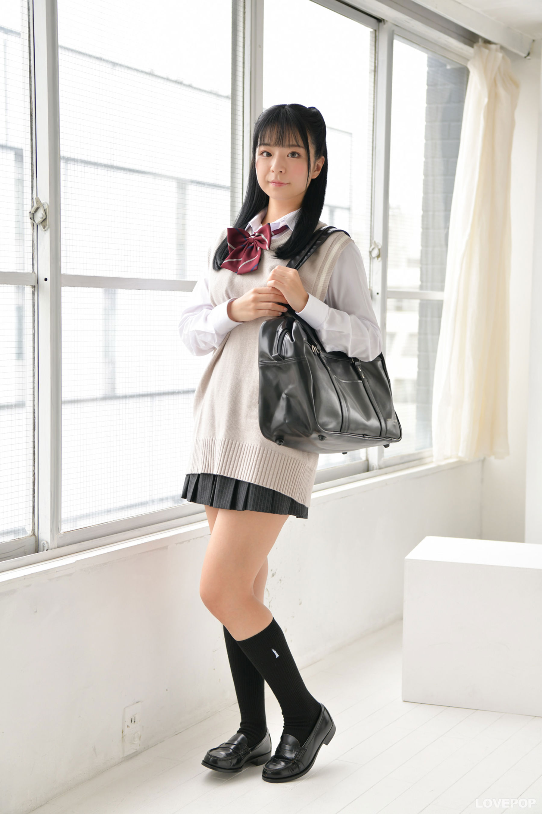[LOVEPOP] Azumi Uta 茜紬うた Photoset 01/(83P)