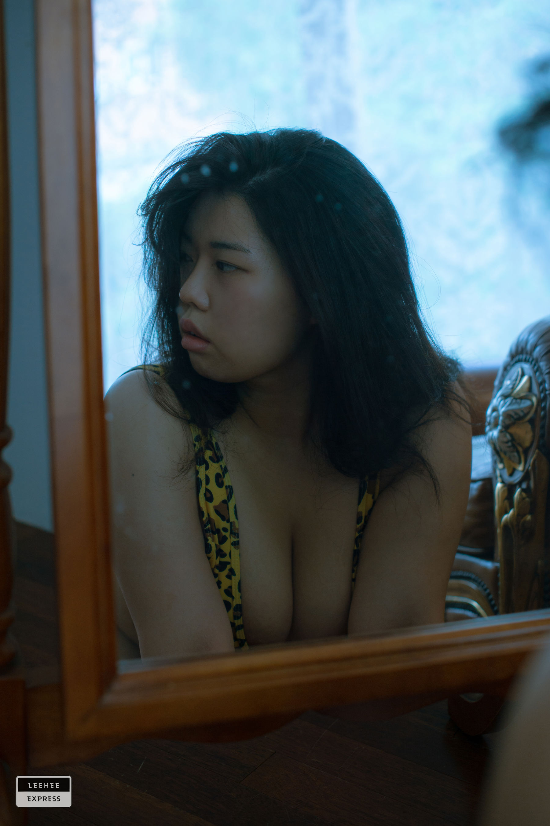 [LEEHEE EXPRESS] LEBE-024 - H.I/(53P)
