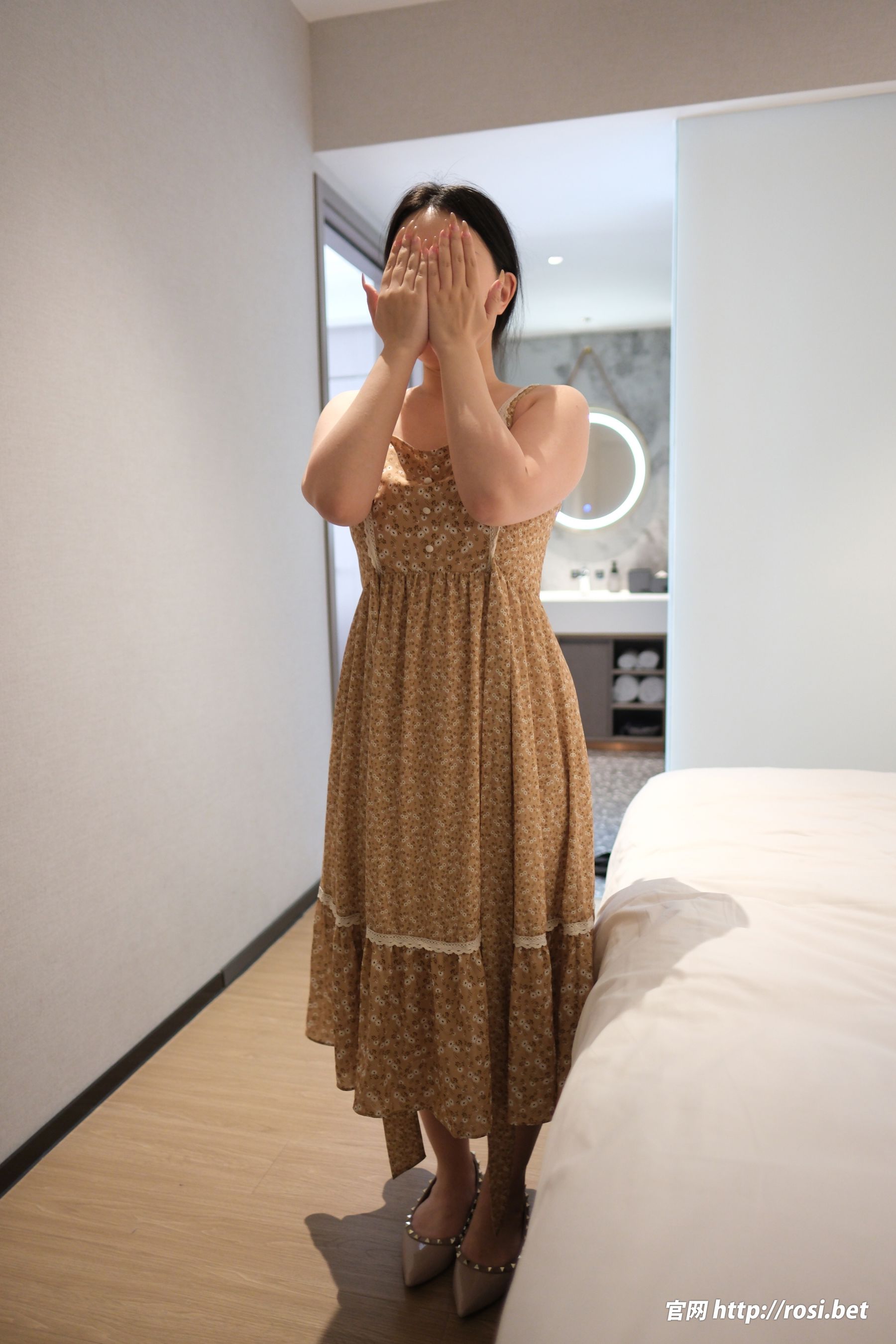 [ROSI写真] 2026.03.21 NO.5220/(44P)