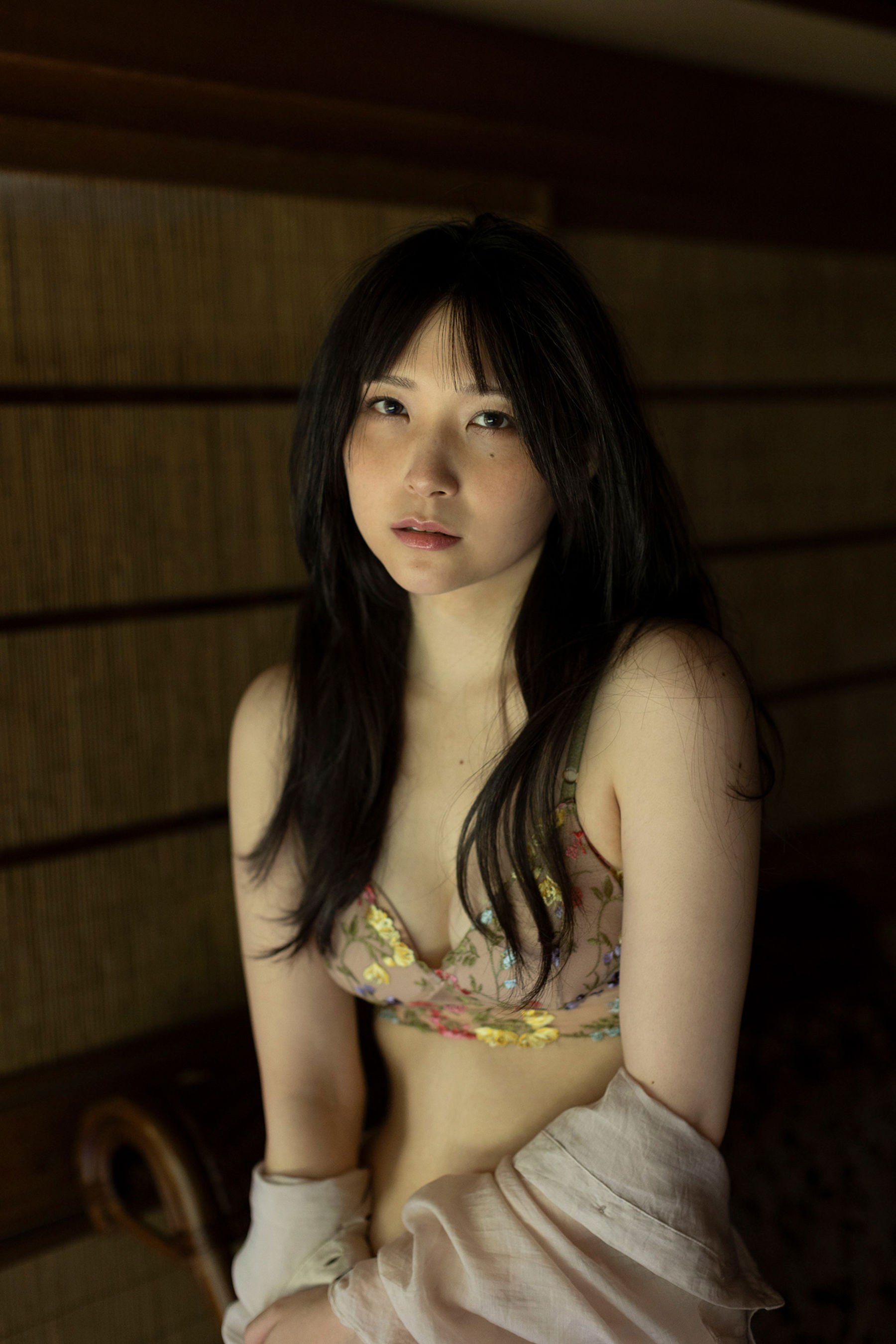 あまつまりな - 湿った夏の艶めき/(97P)
