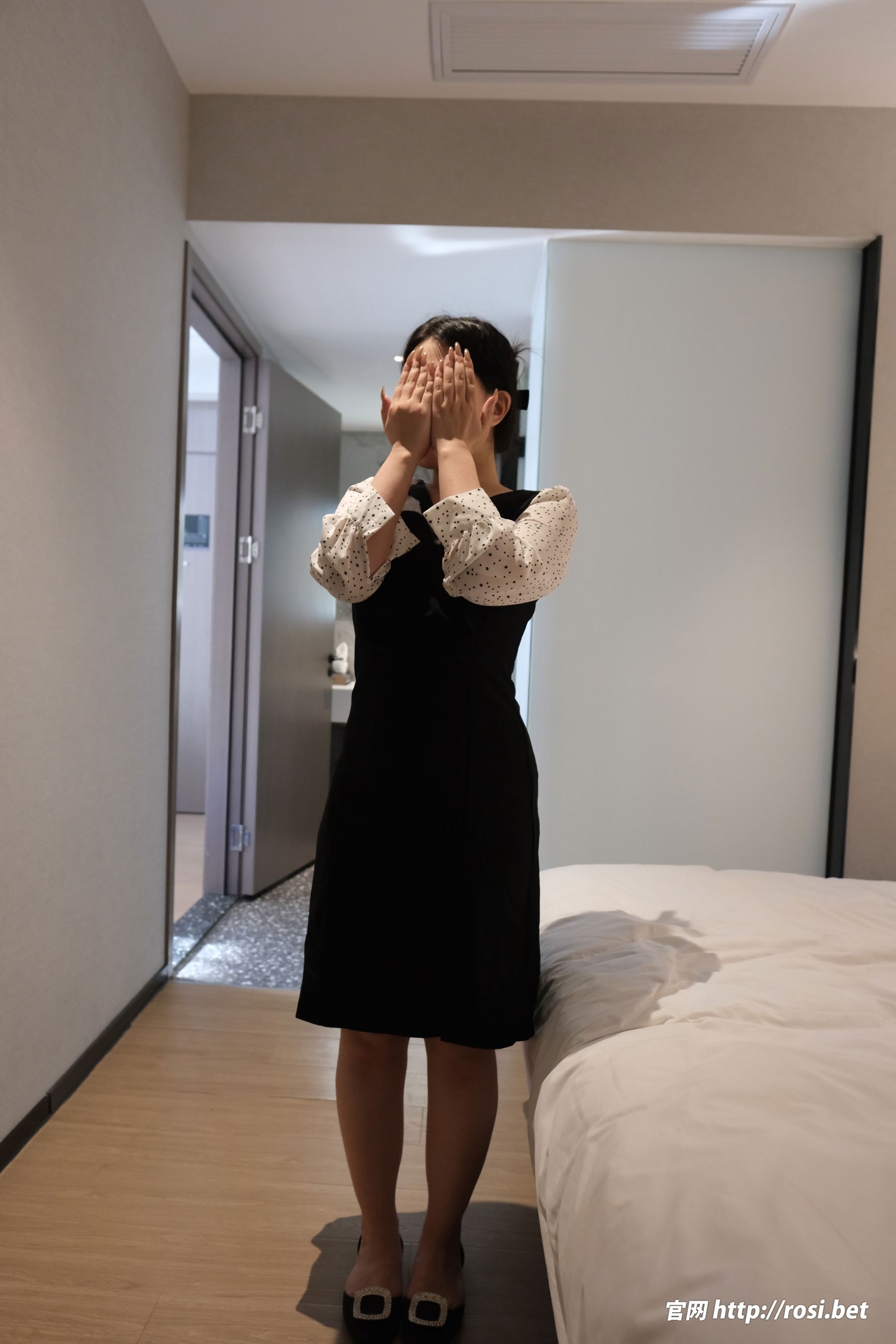 [ROSI写真] 2026.03.09 NO.5208/(69P)