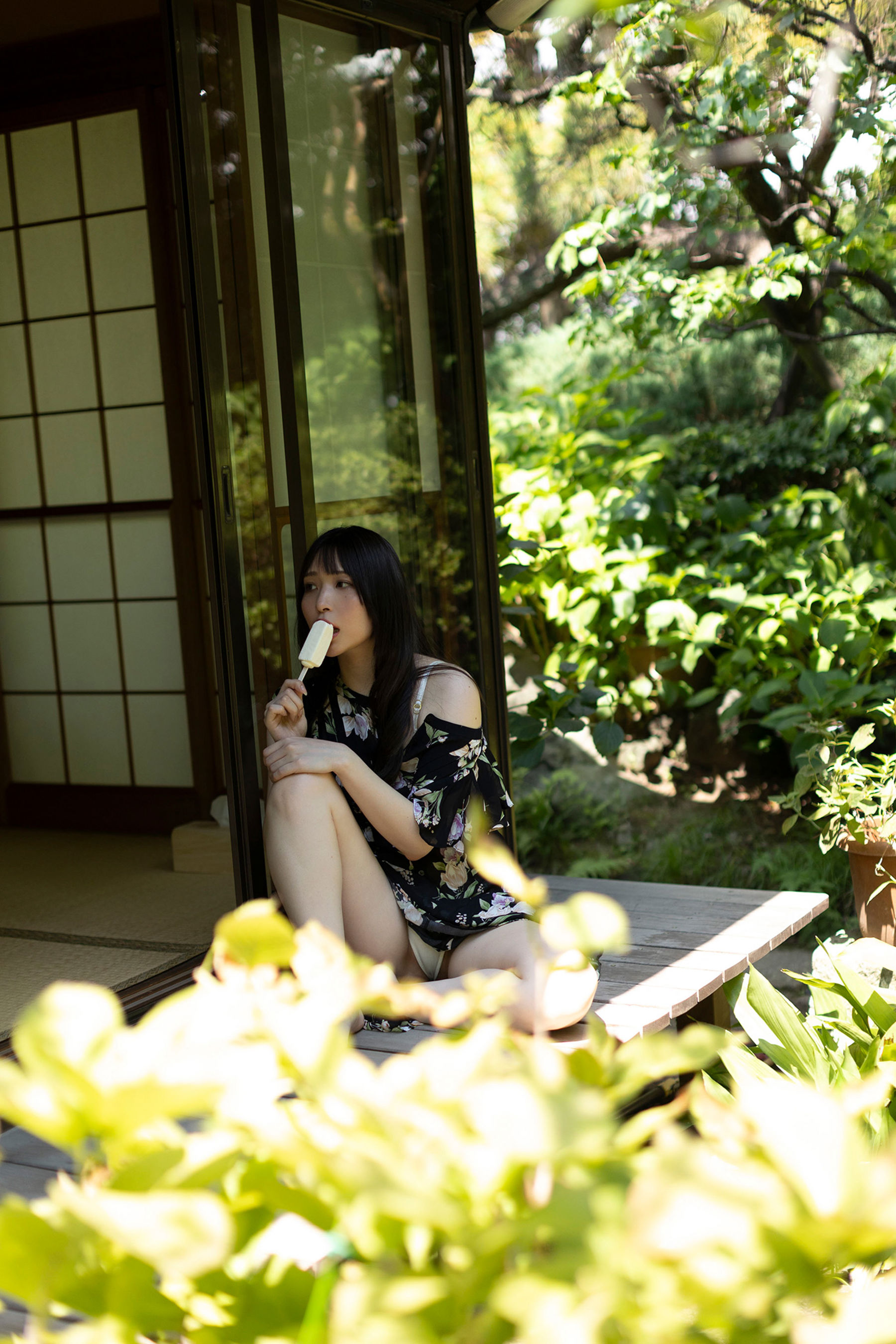 あまつまりな - 湿った夏の艶めき/(97P)
