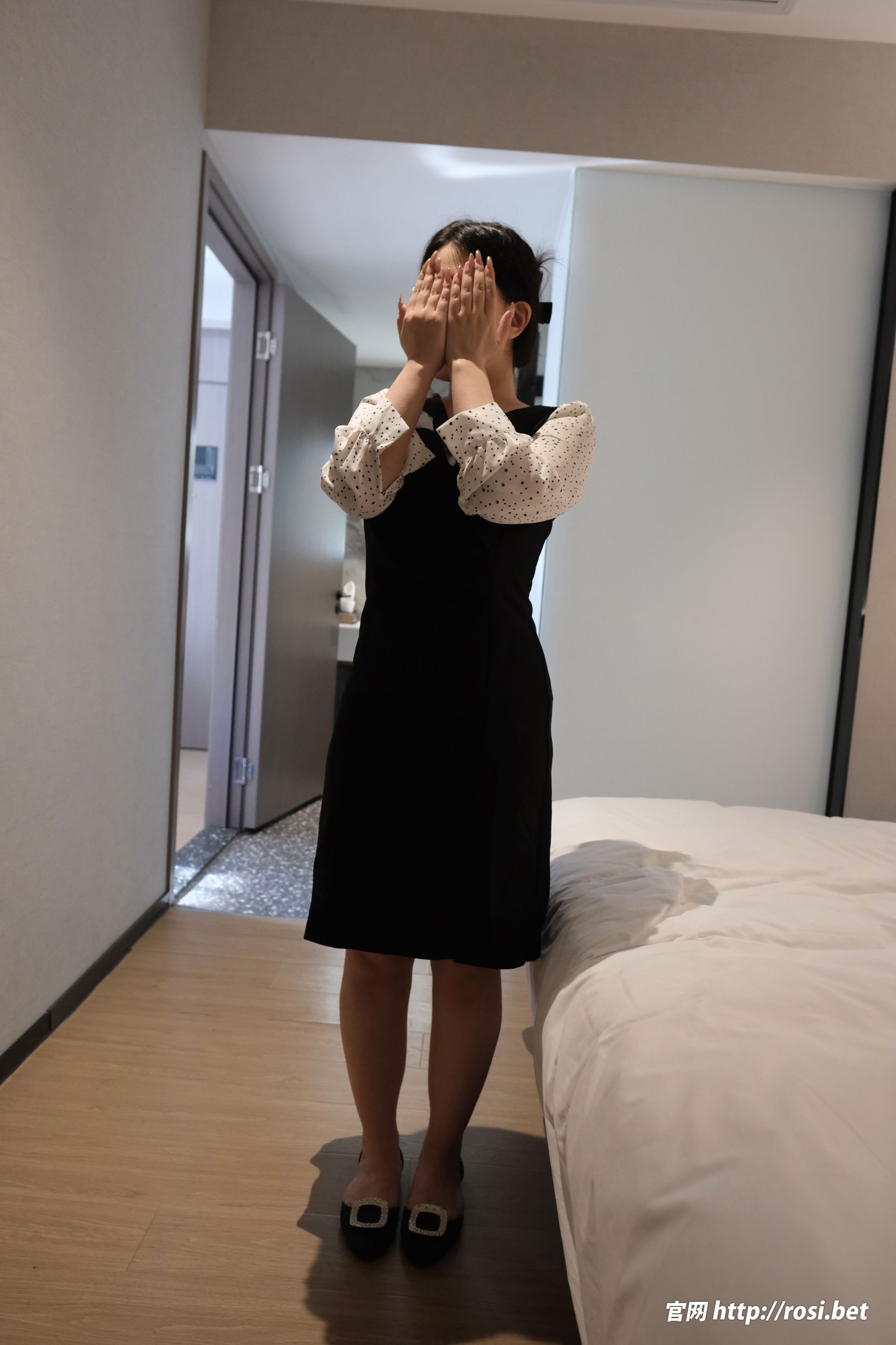 [ROSI写真] 2026.03.09 NO.5208/(69P)