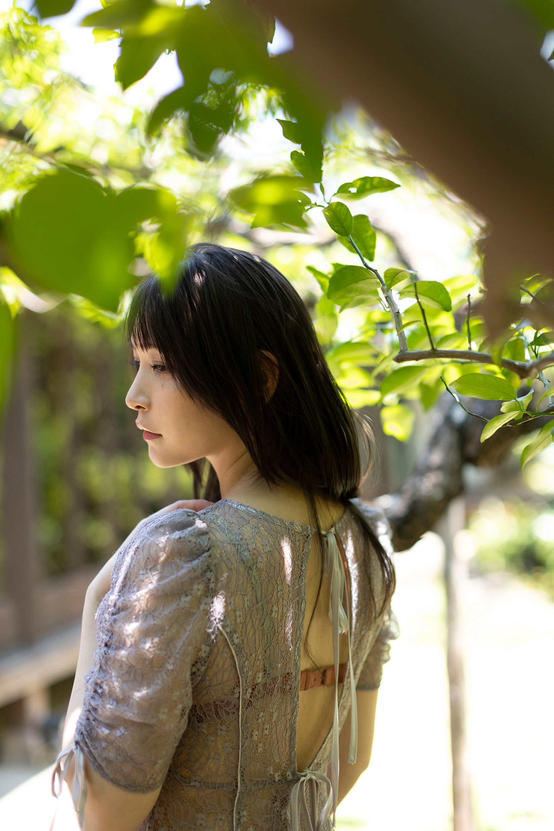 あまつまりな - 湿った夏の艶めき/(97P)