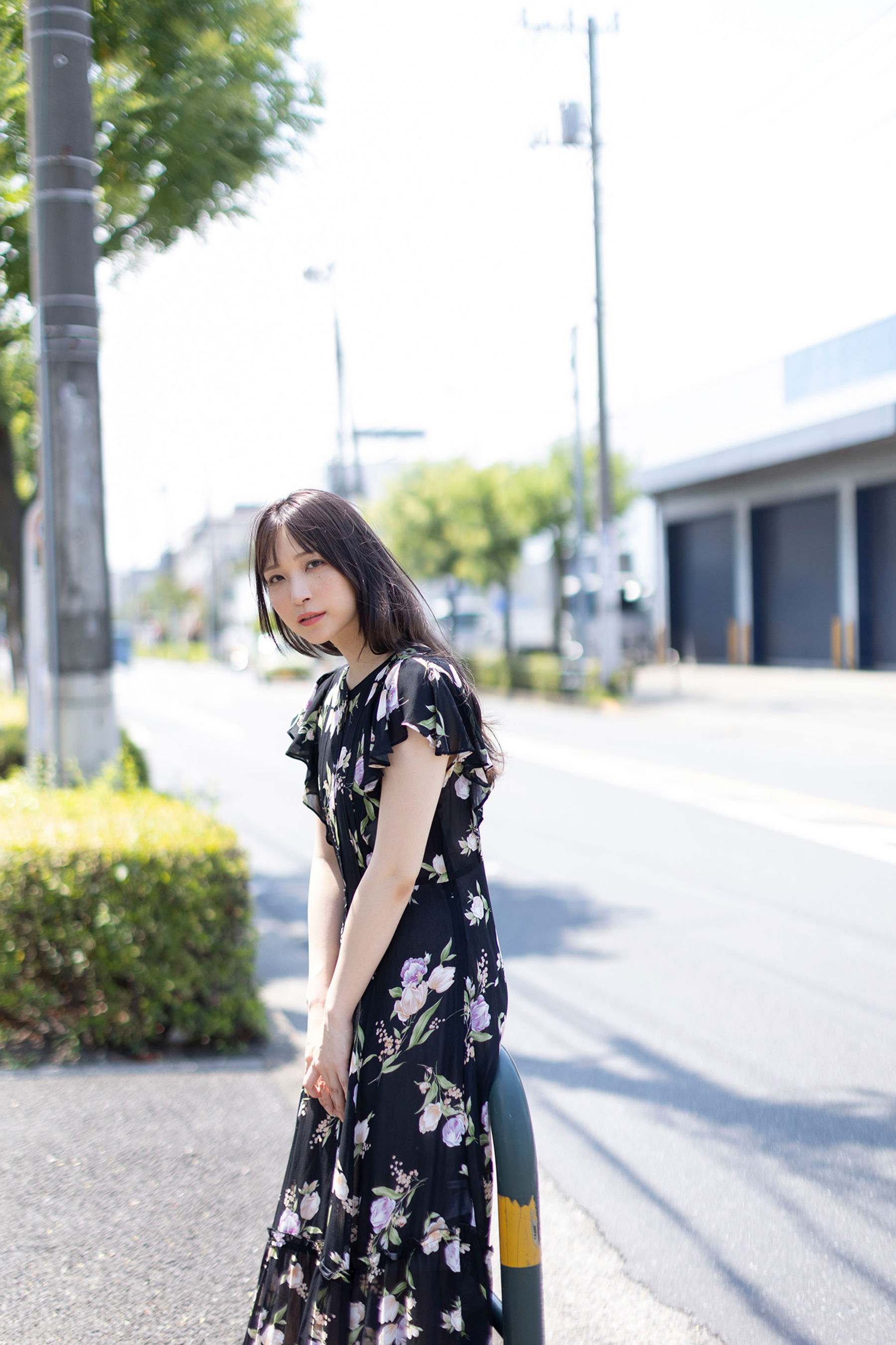 あまつまりな - 湿った夏の艶めき/(97P)