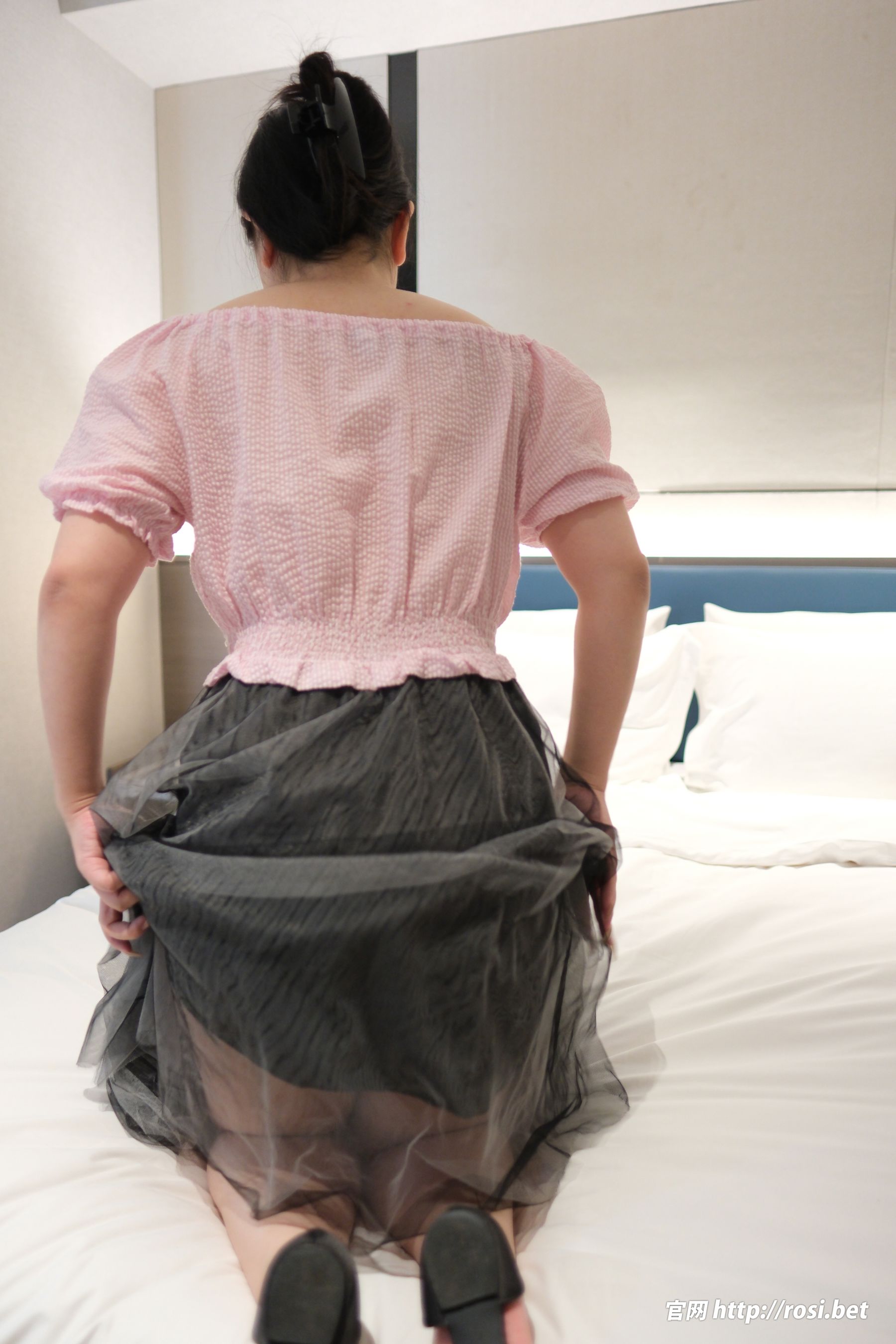 [ROSI写真] 2026.03.31 NO.5230/(84P)