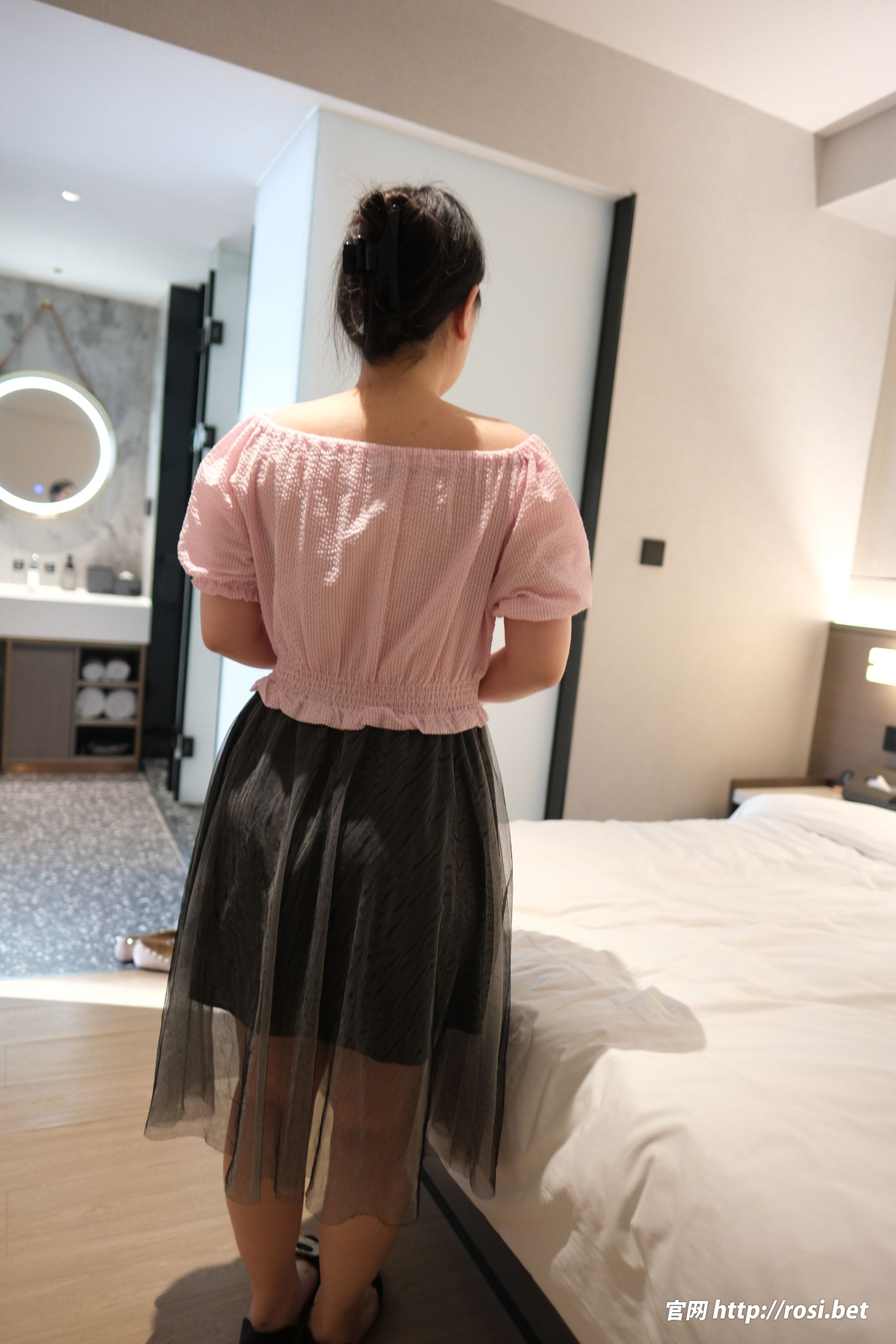 [ROSI写真] 2026.03.31 NO.5230/(84P)