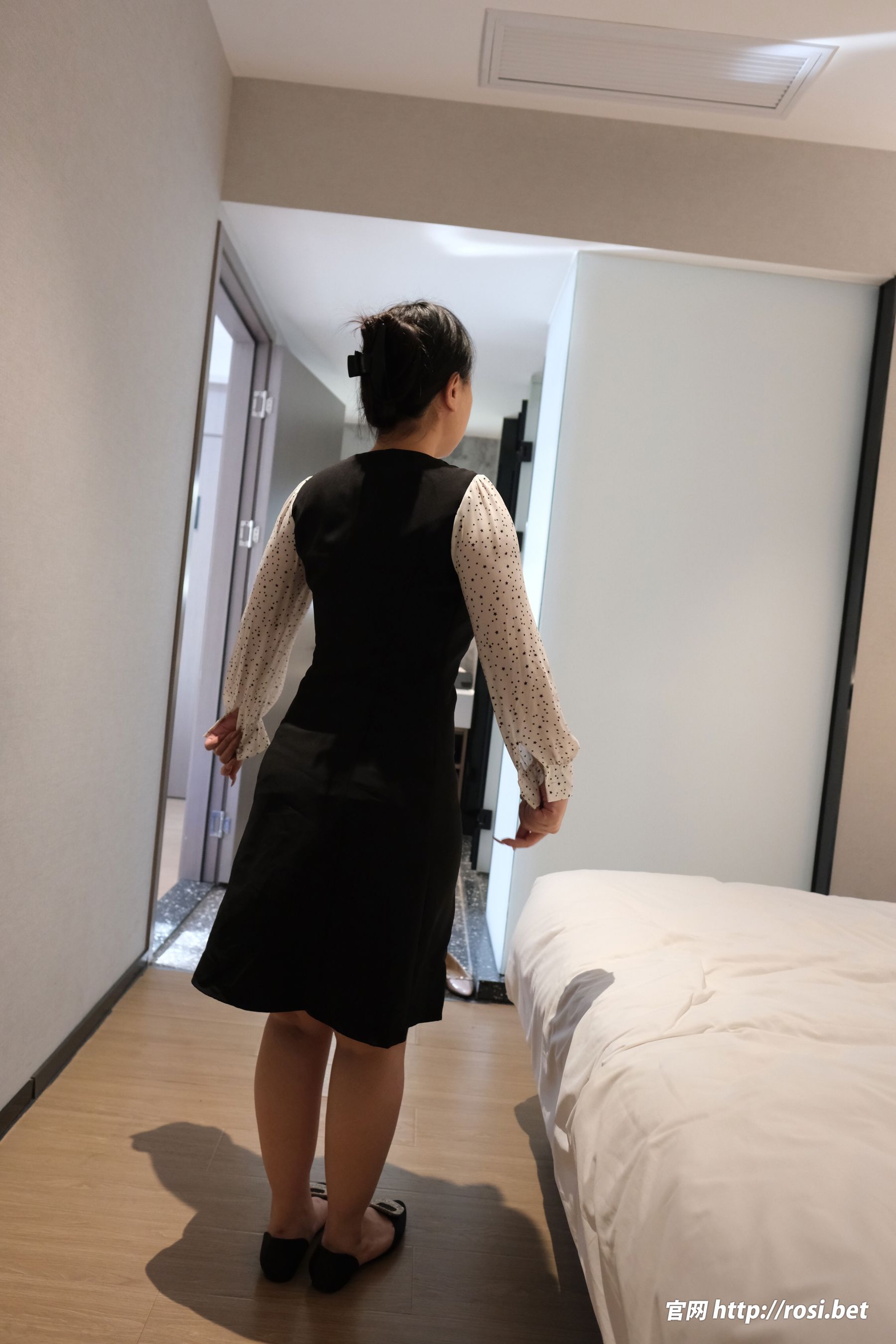 [ROSI写真] 2026.03.09 NO.5208/(69P)