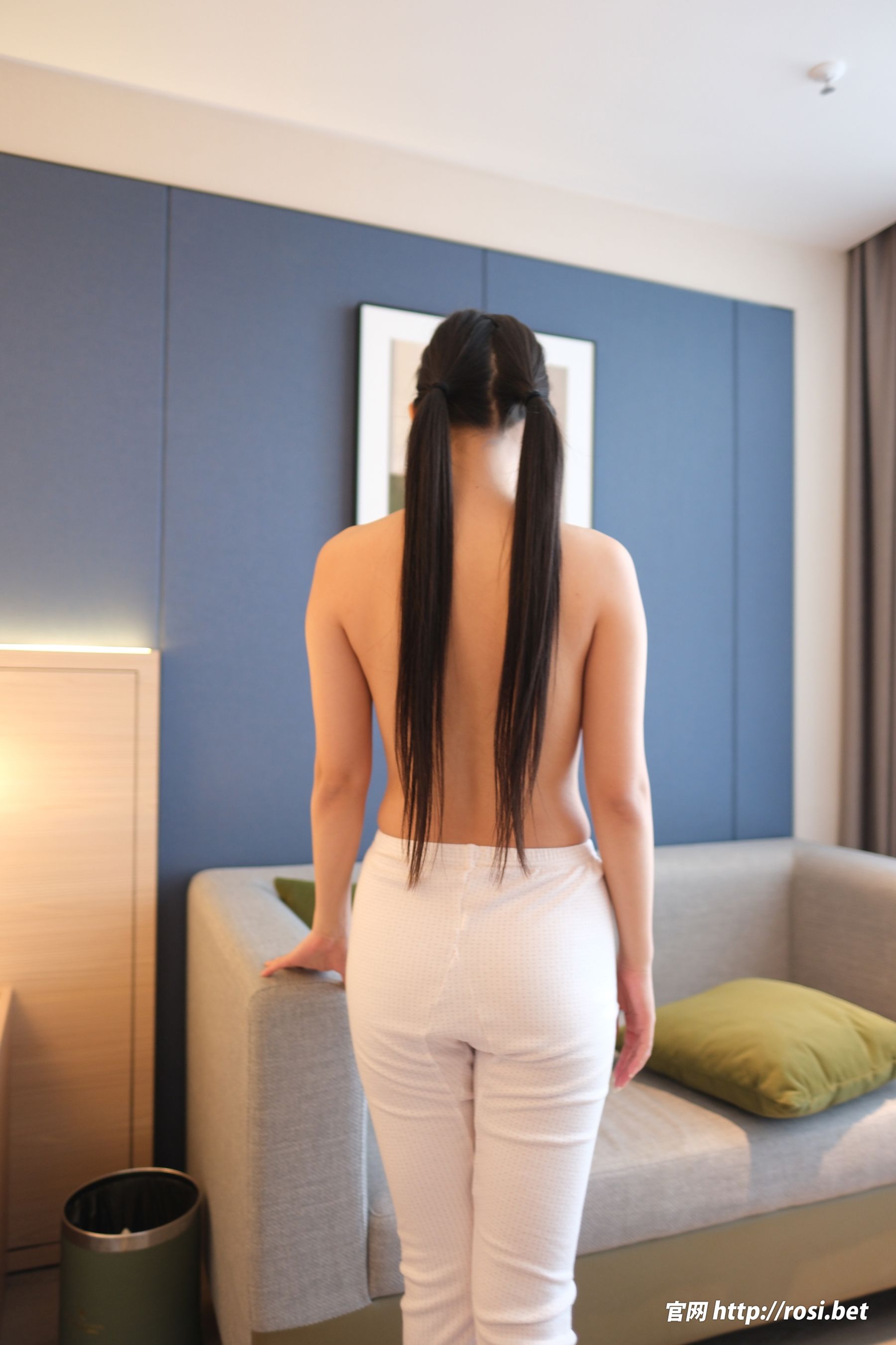 [ROSI写真] 2026.02.24 NO.5195/(75P)
