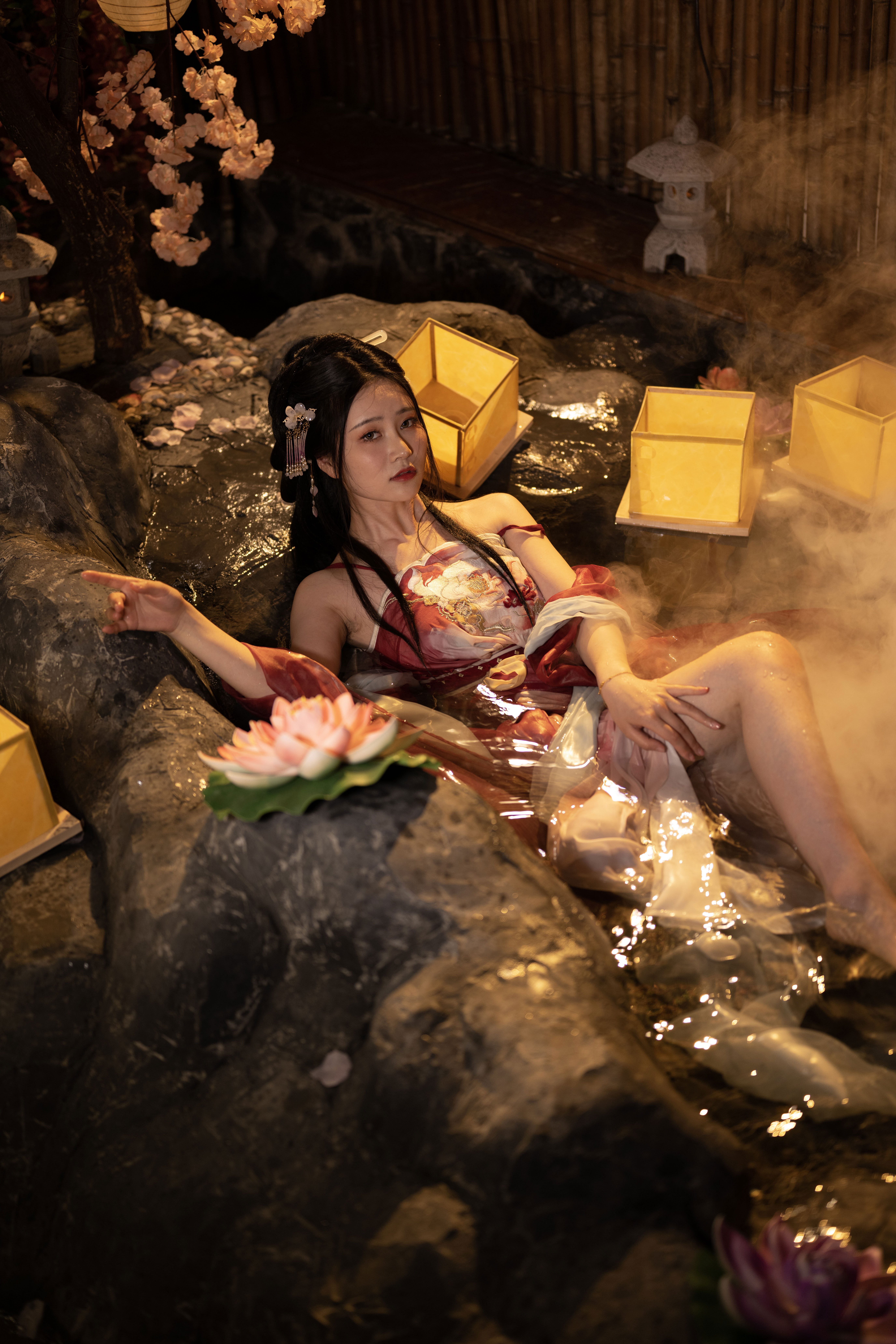 Nnian - 无修原片 出水芙蓉/(333P)
