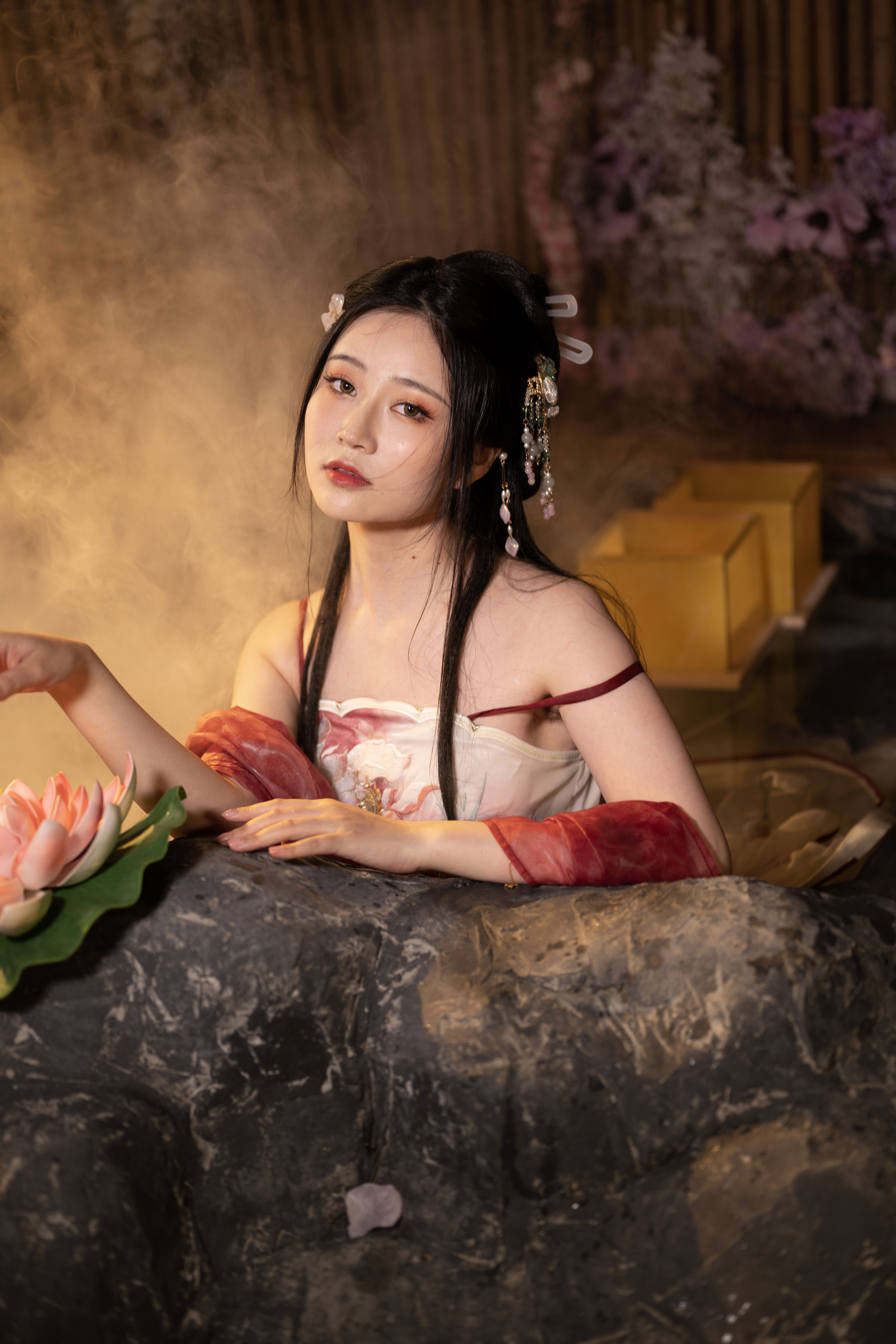 Nnian - 无修原片 出水芙蓉/(333P)