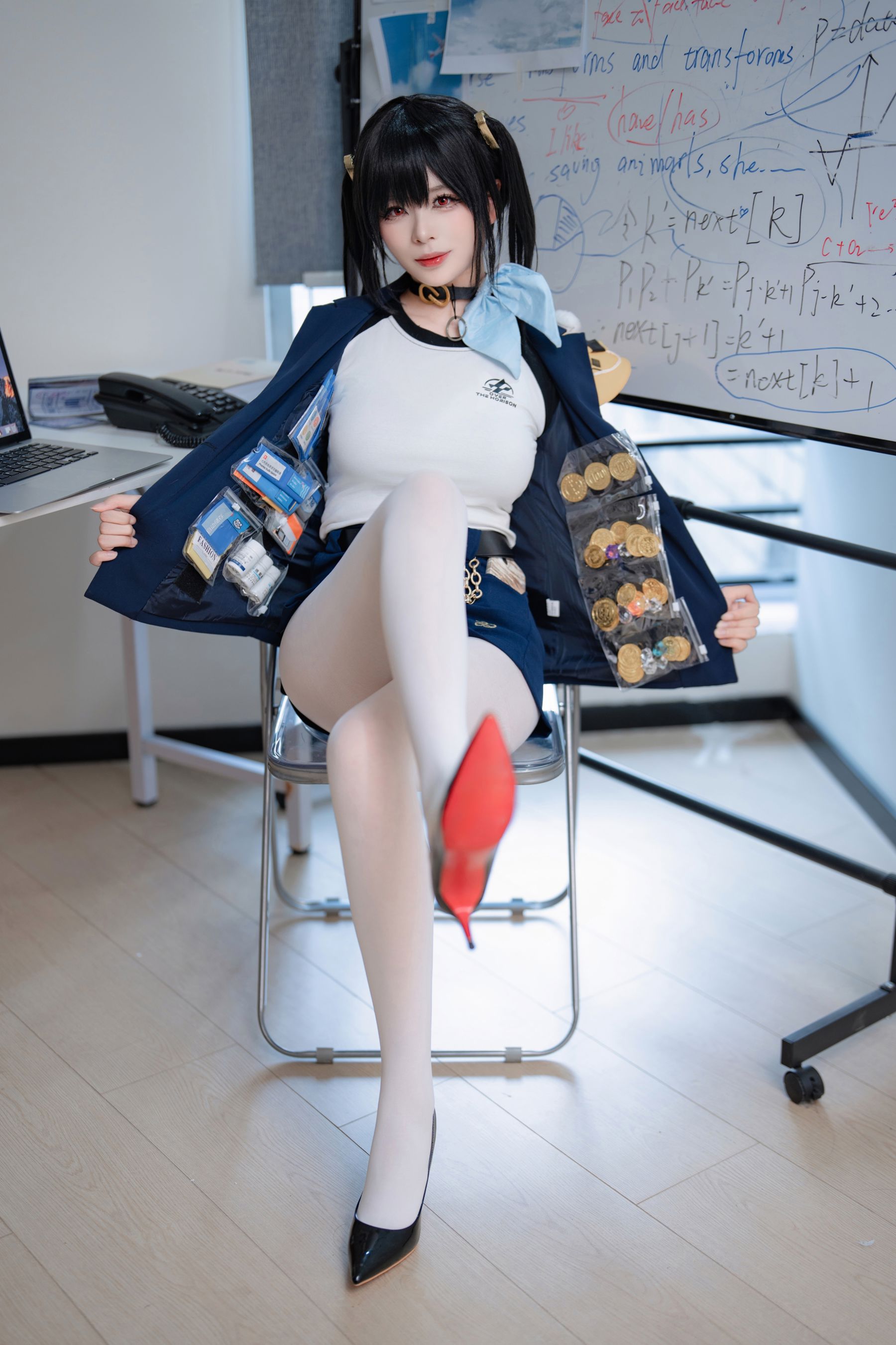 Tina很妖孽呀 - Nikke胜利女神 索拉/(50P)